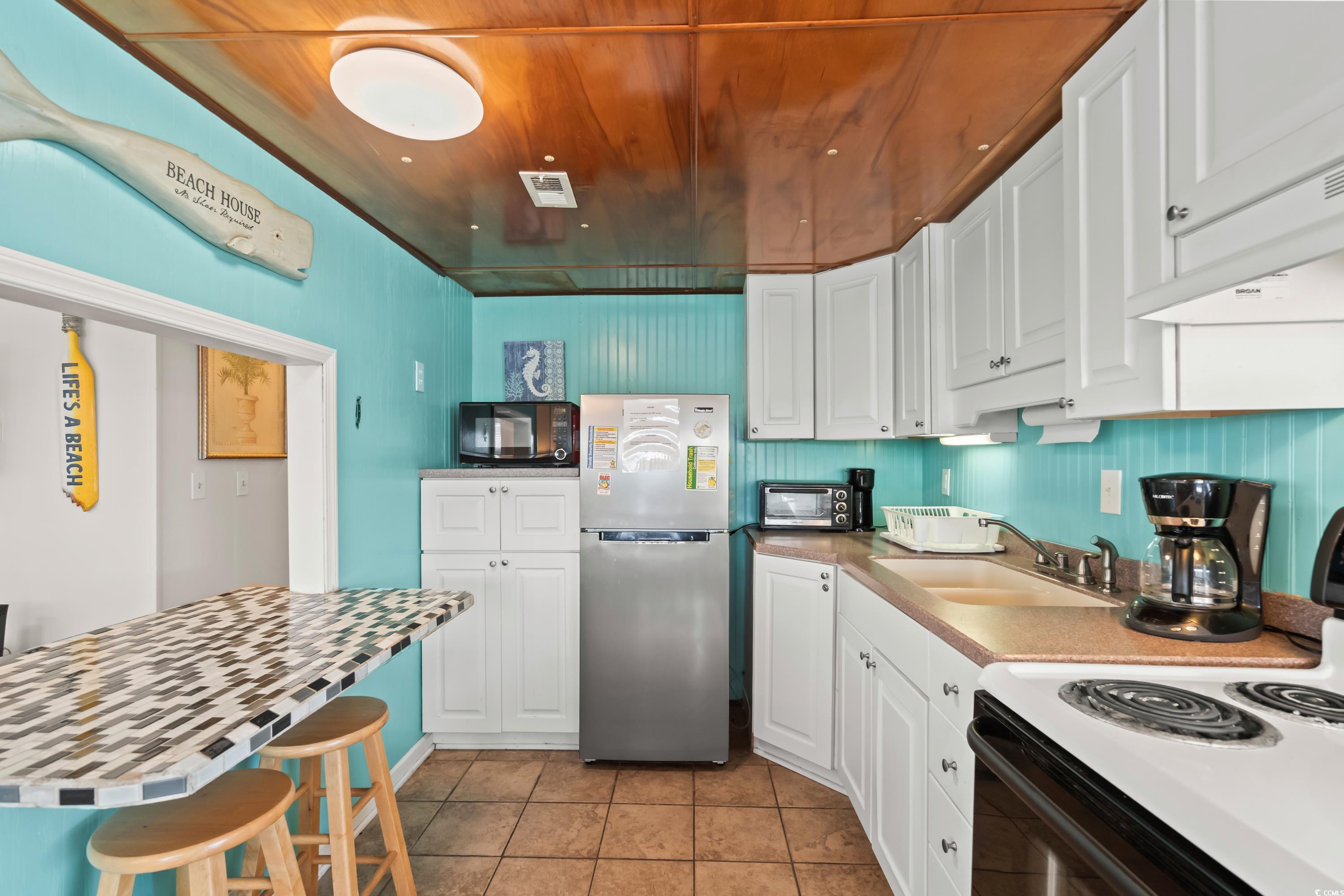 6001- 1286 S Kings Highway Property Photo 10