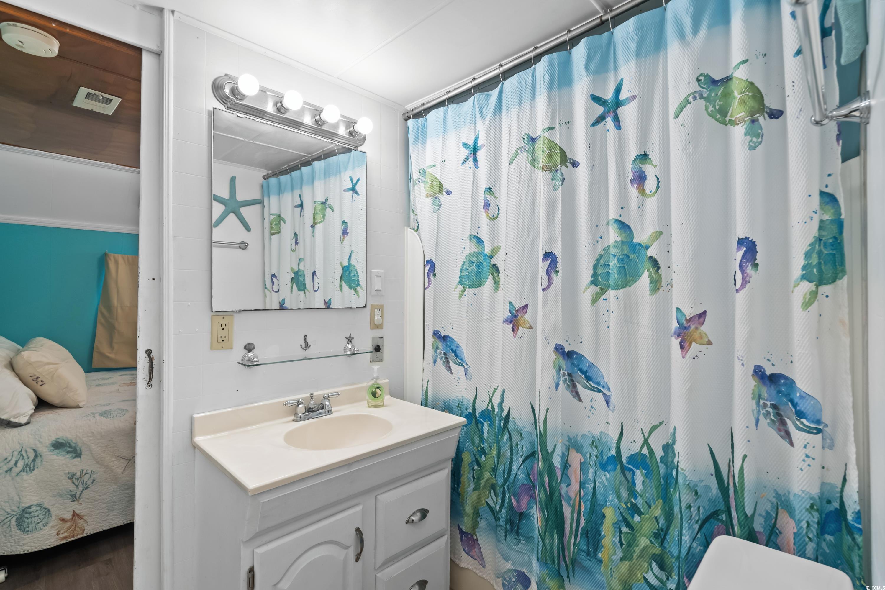 6001- 1286 S Kings Highway Property Photo 23