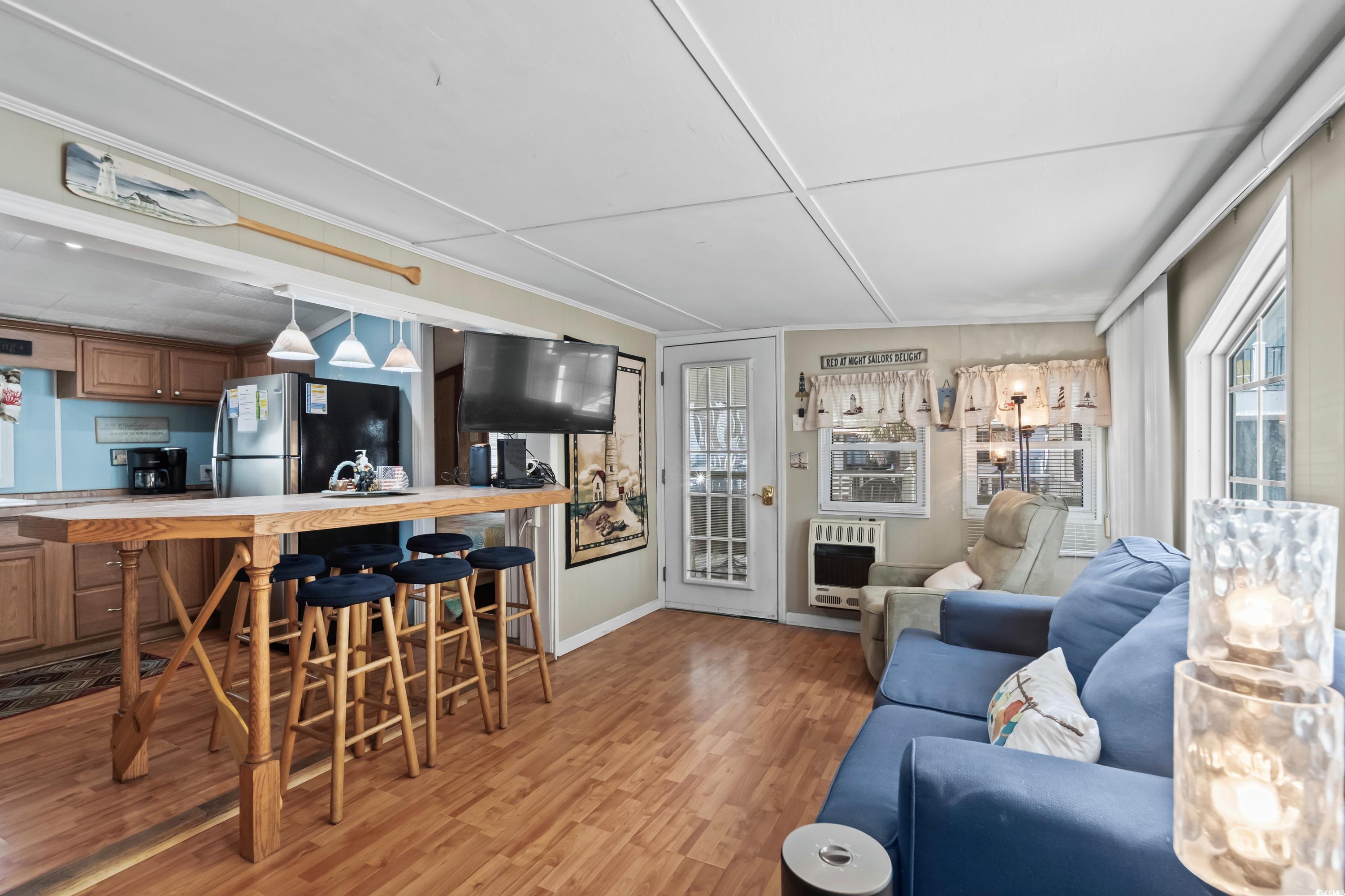 6001- 1637 S Kings Highway Property Photo 8