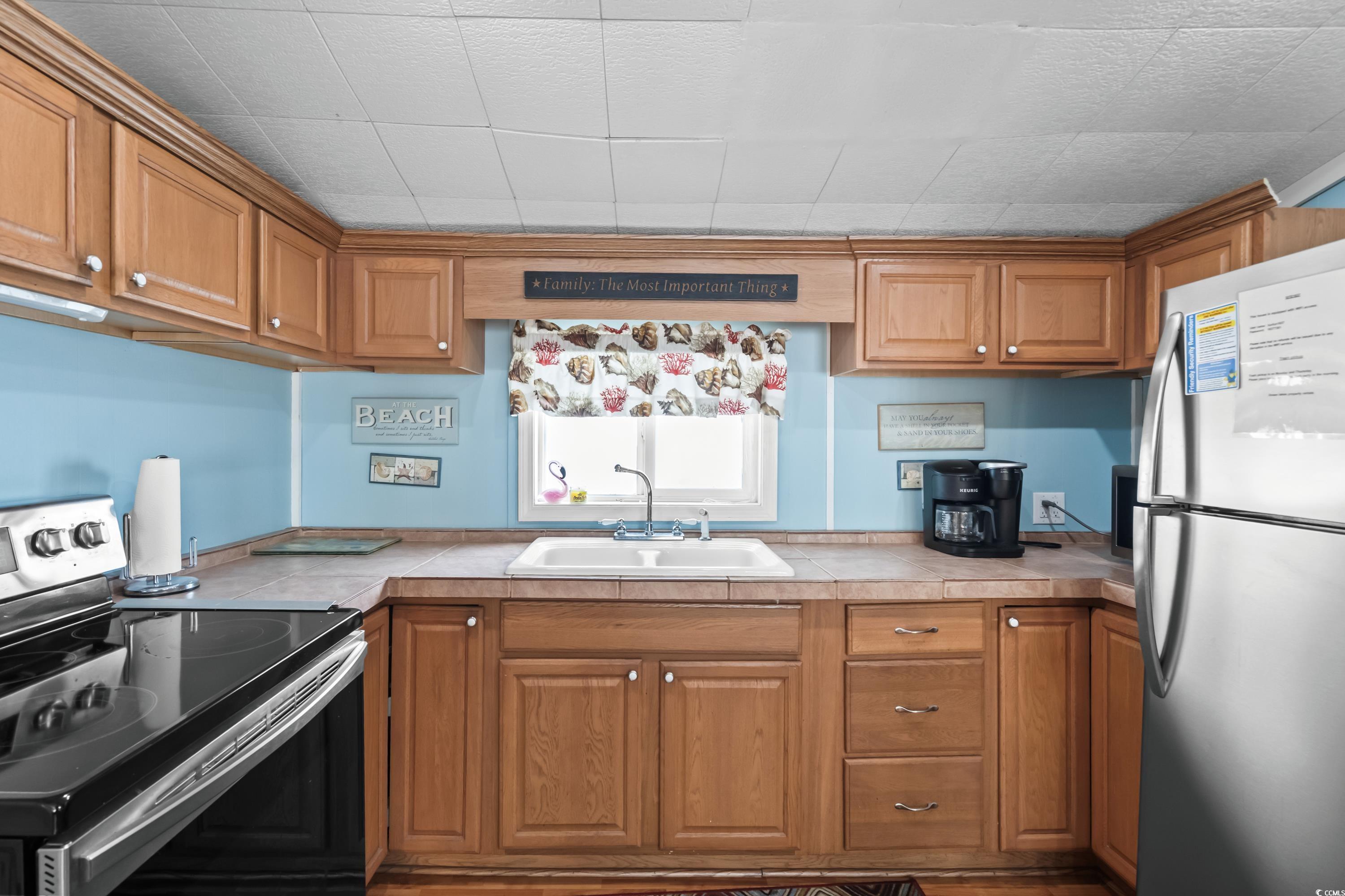 6001- 1637 S Kings Highway Property Photo 12