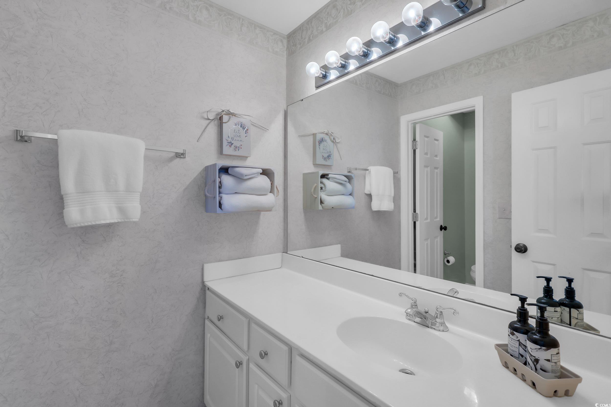 605 Waterway Village Blvd. Property Photo 17