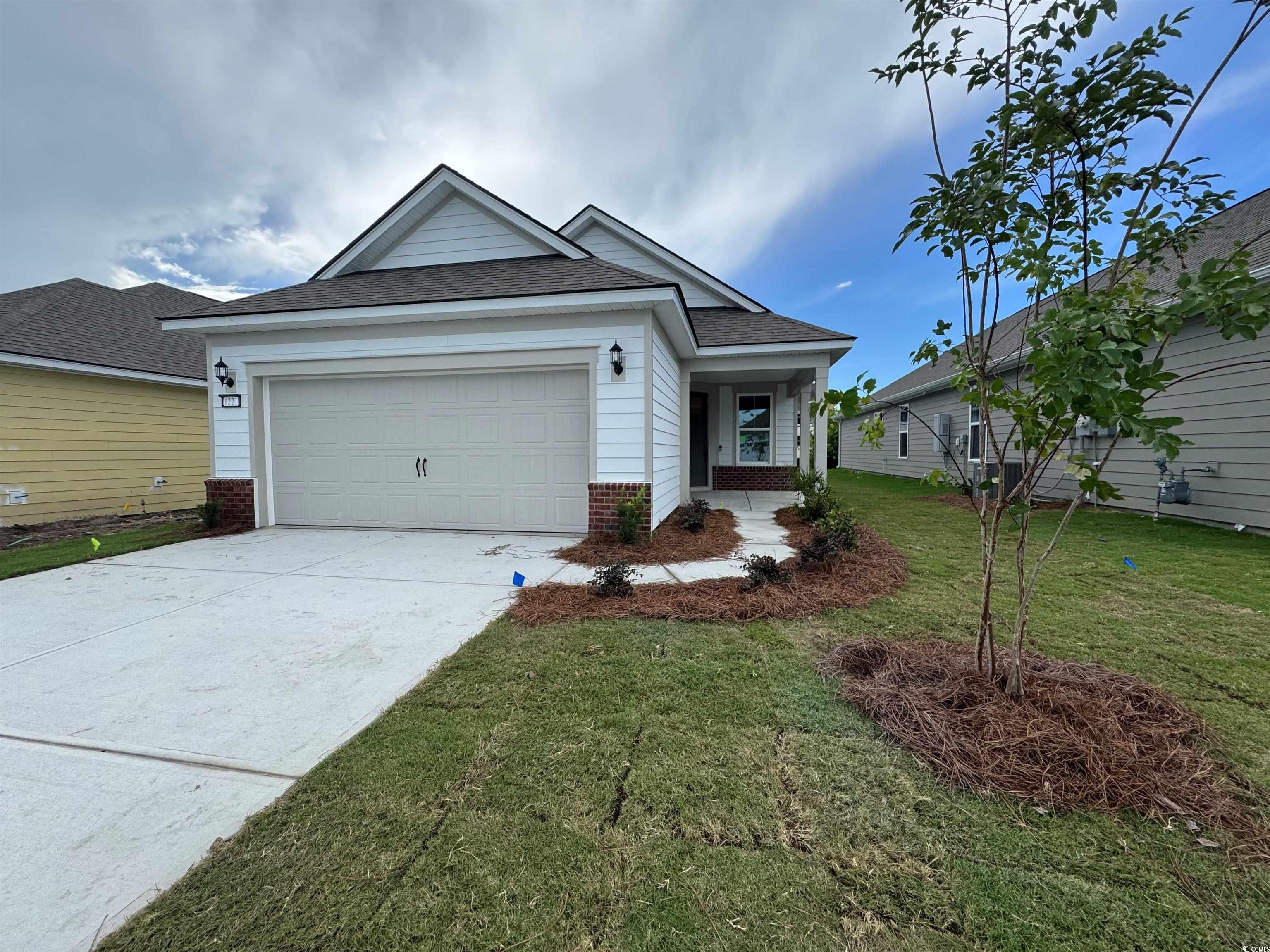 1221 Lady Bird Way Property Photo 1