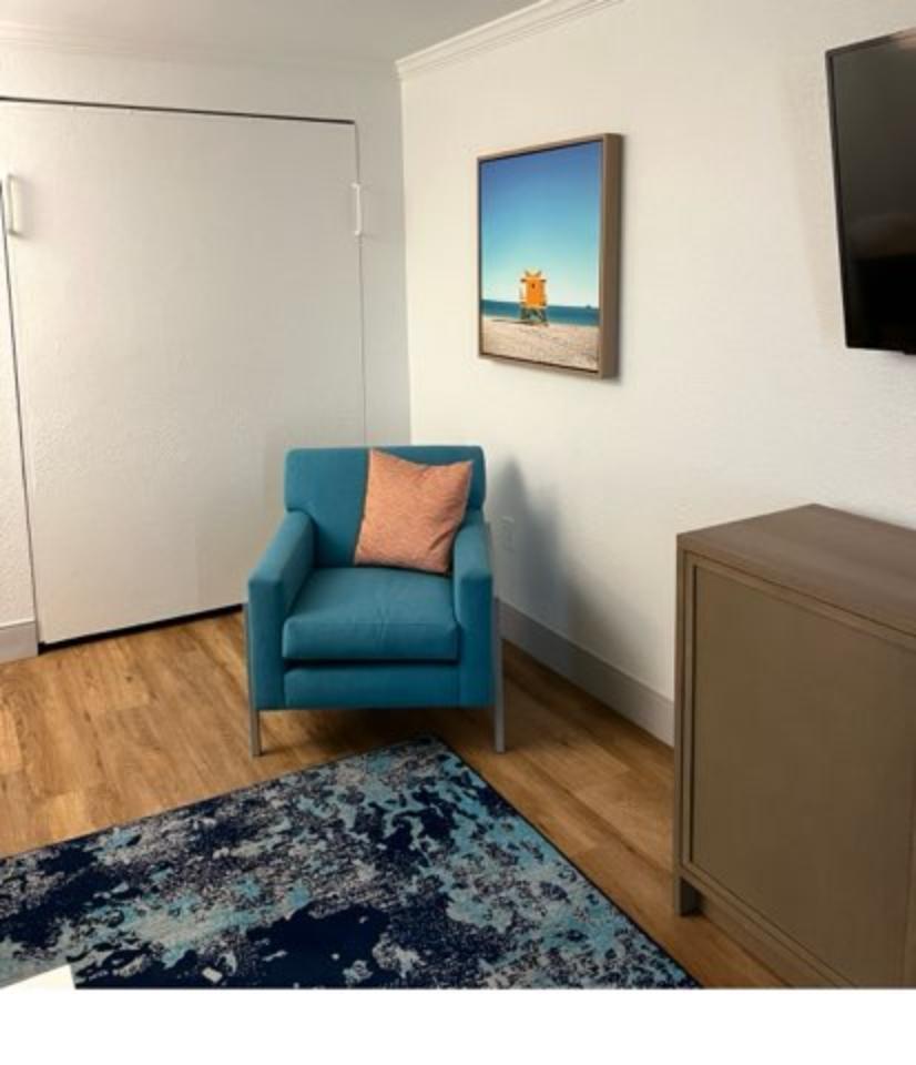 3000 N Ocean Blvd. Property Photo 10