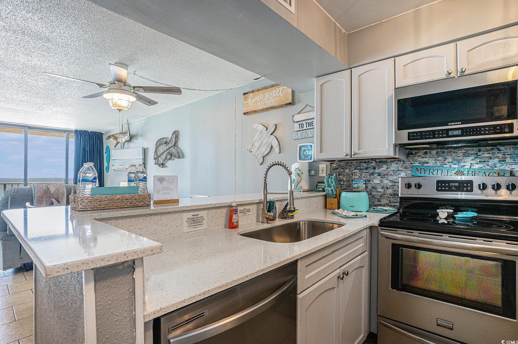 9400 Shore Dr. Property Photo 14