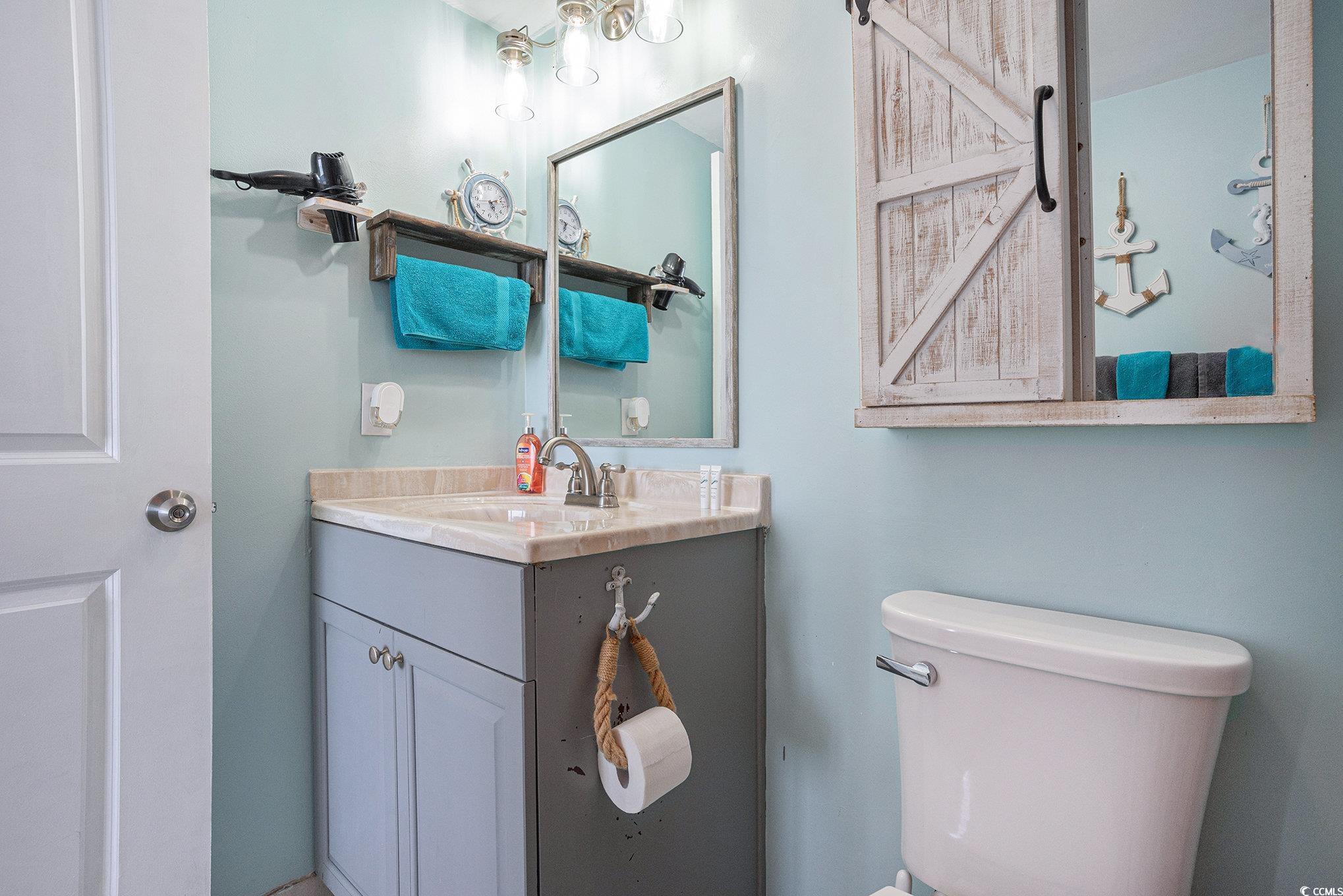 9400 Shore Dr. Property Photo 23