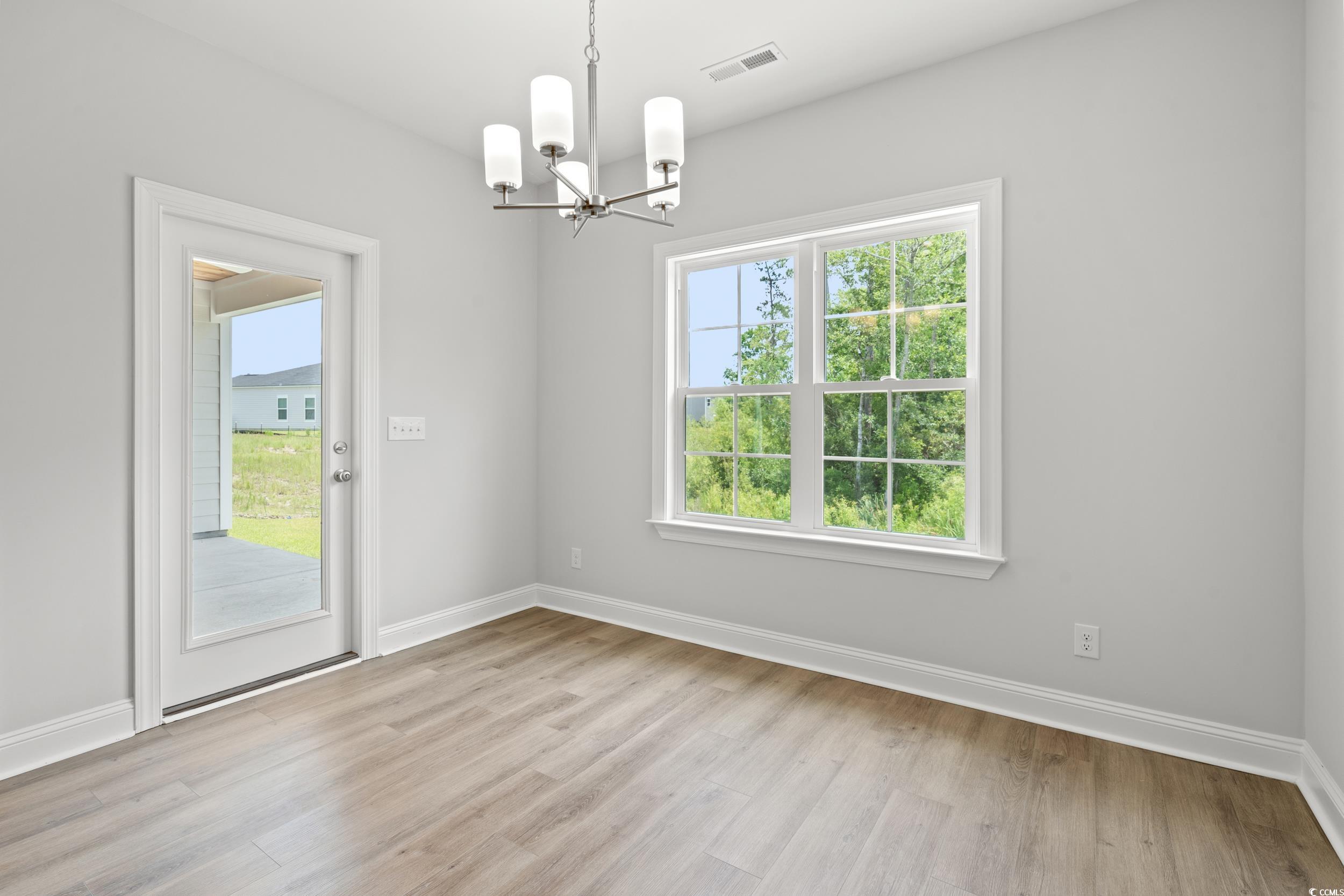 5009 Shore Breeze Dr. Property Photo 10