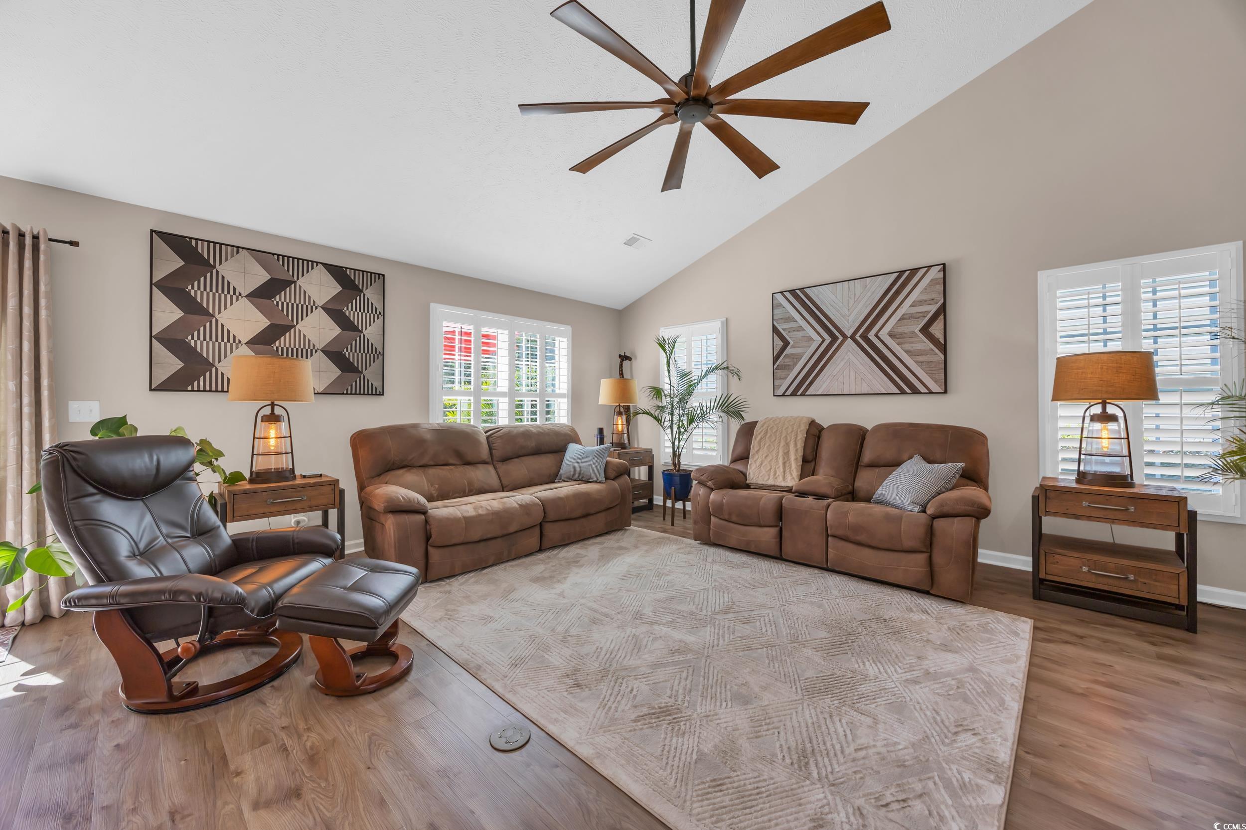 3154 Shorecrest Bay Dr. Property Photo 9