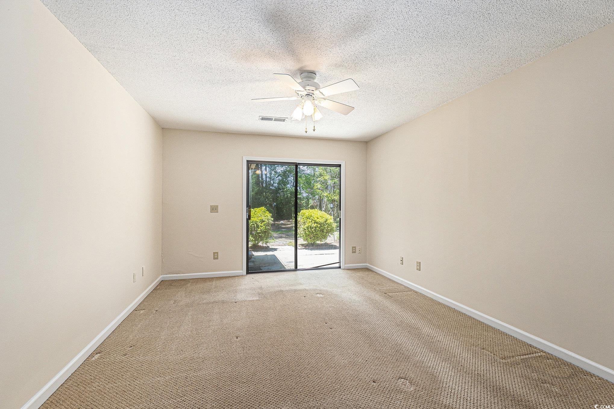 137 Hickory Dr. Property Photo 25