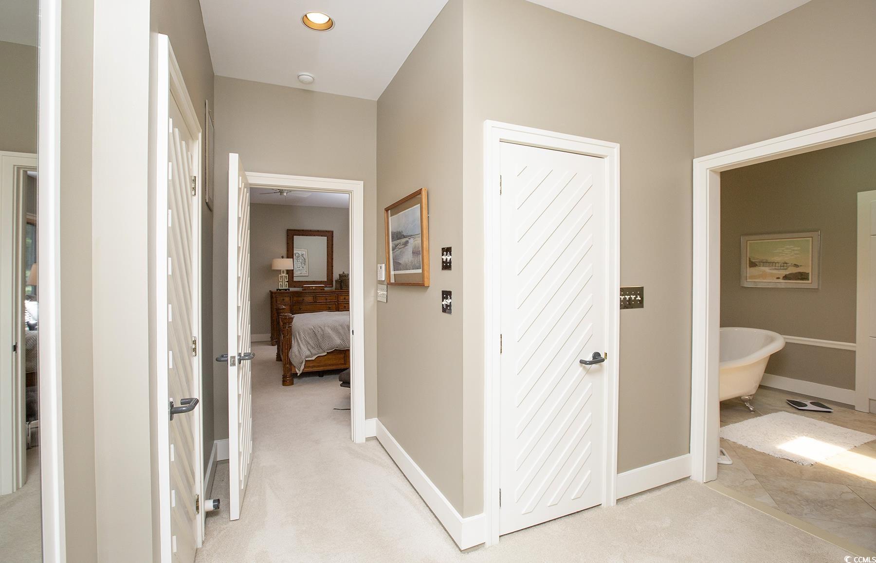 1291 Lee Blvd Property Photo 25
