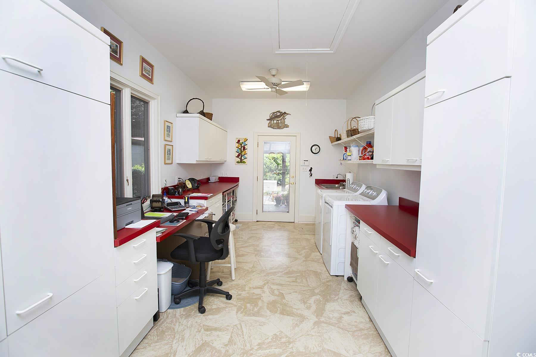 1291 Lee Blvd Property Photo 33