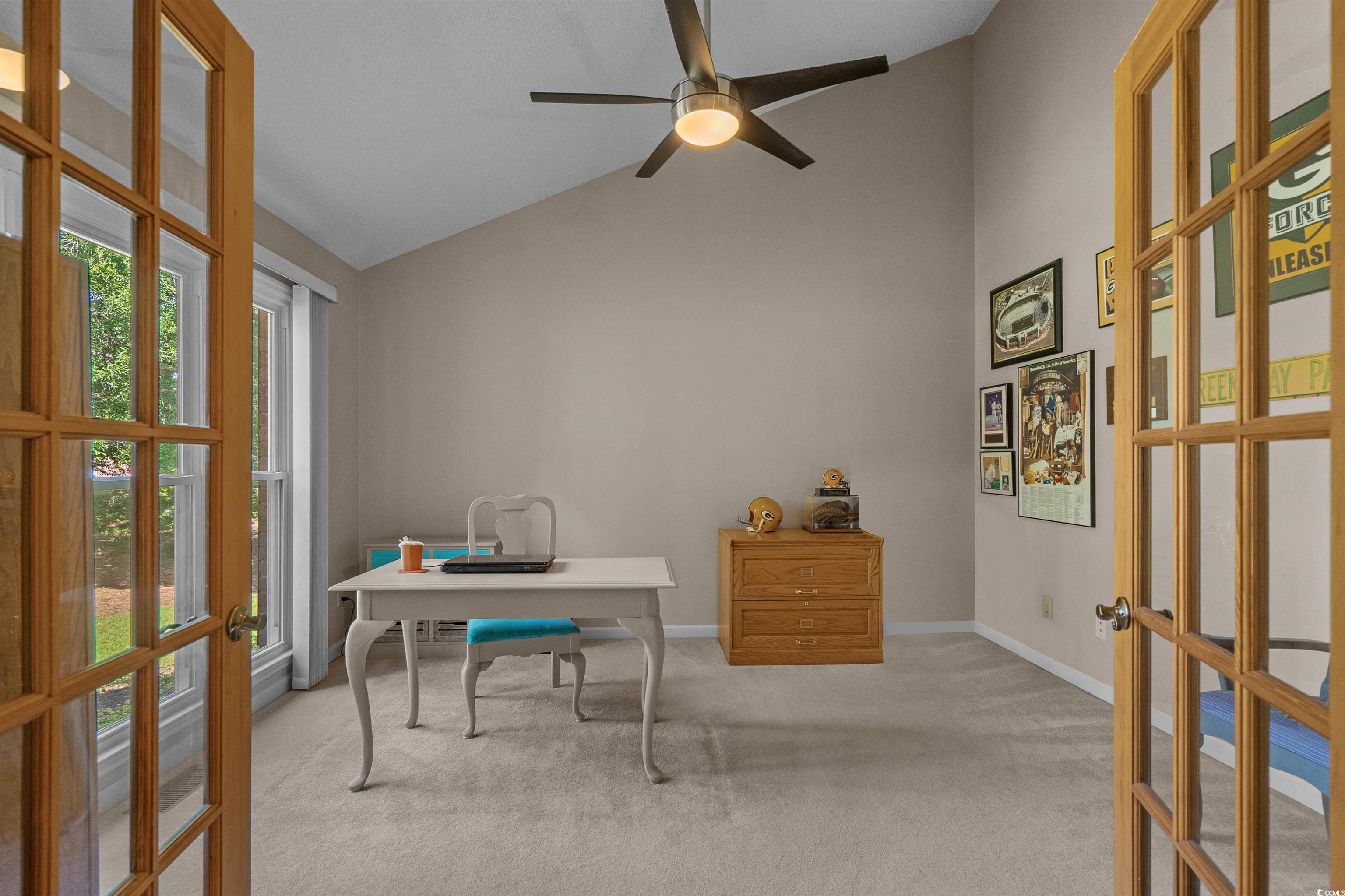 3975 River Hills Dr. Property Photo 9