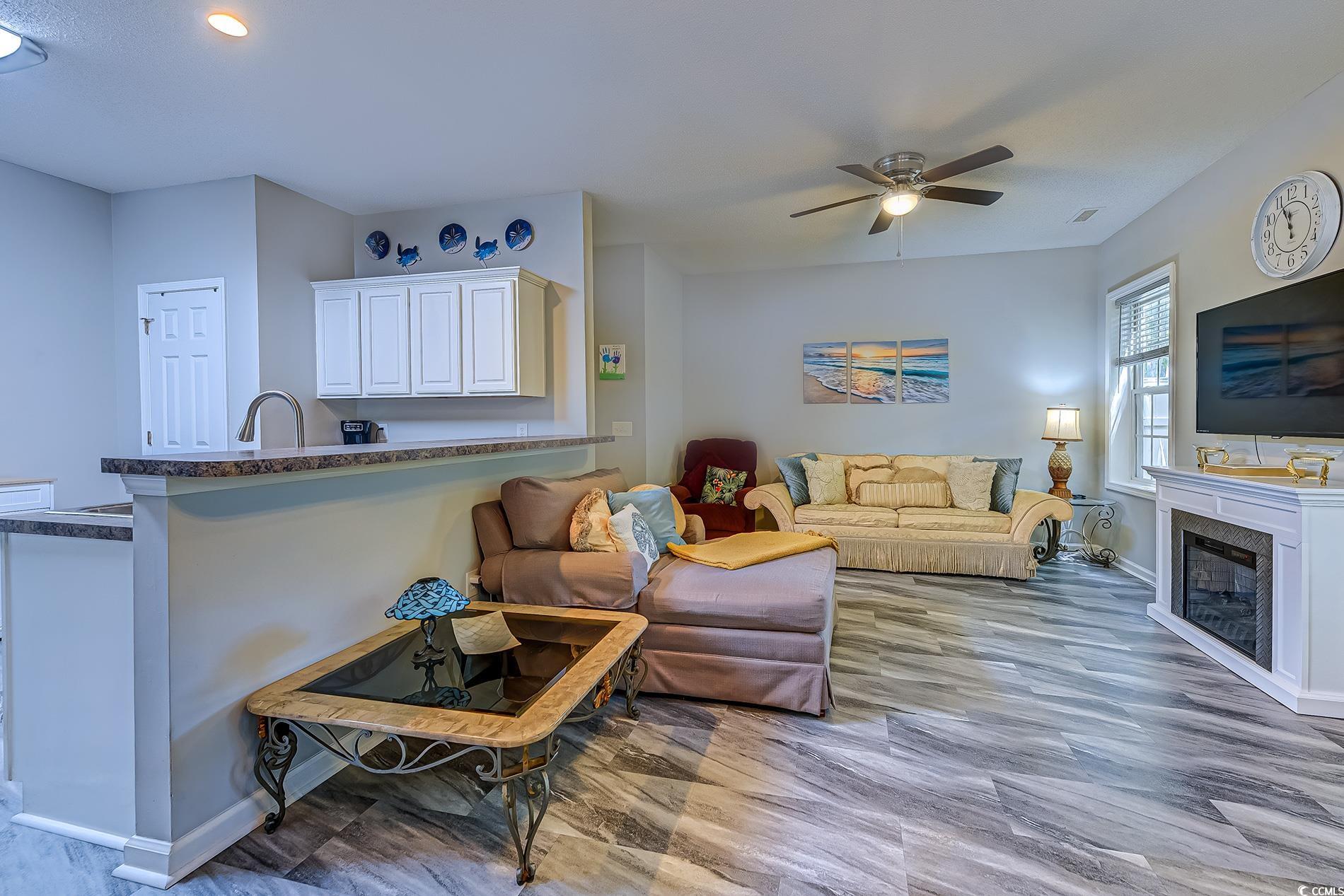 4355 Rivergate Ln. Property Photo 5