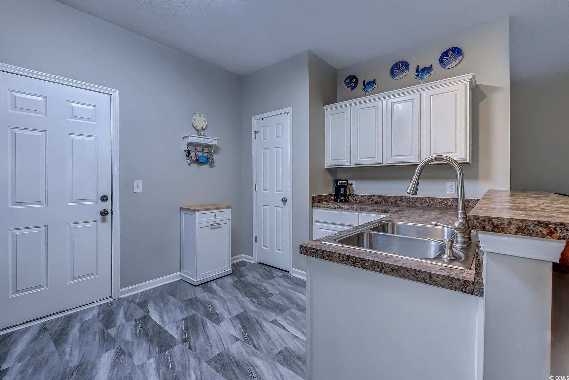 4355 Rivergate Ln. Property Photo 10