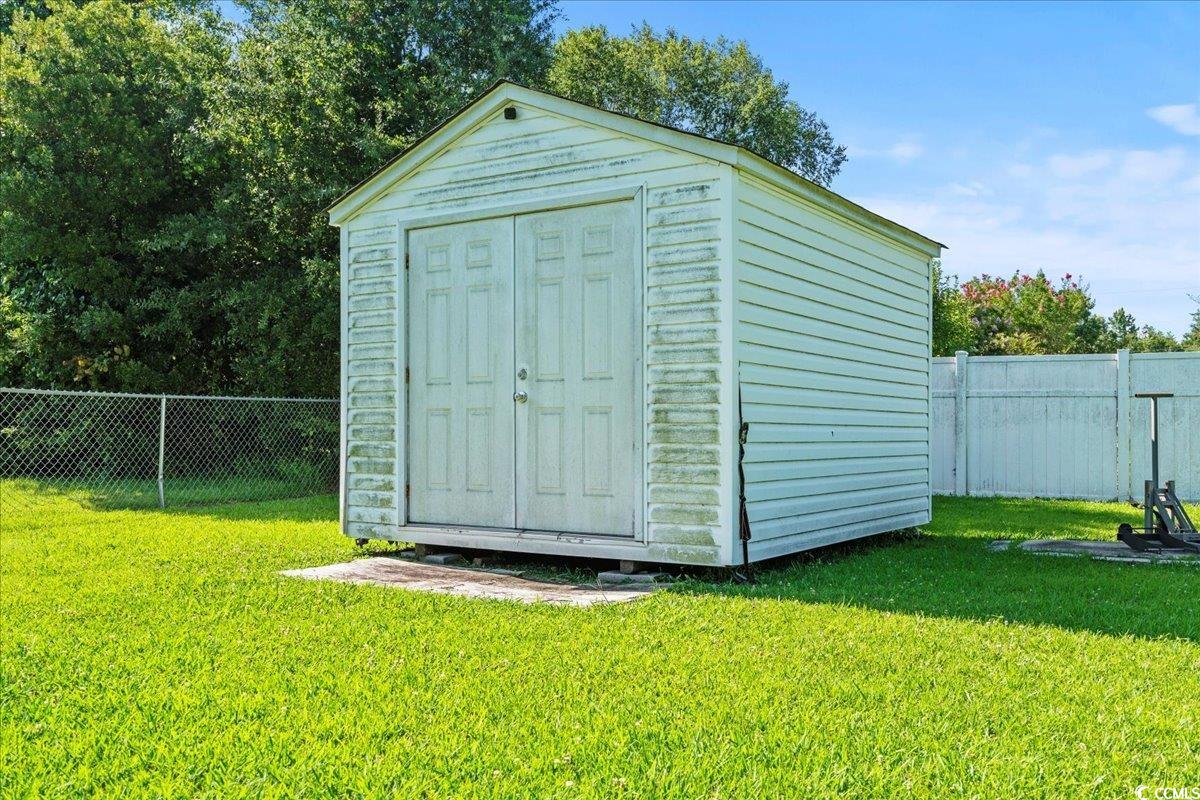 308 Sanders Ct. Property Photo 9