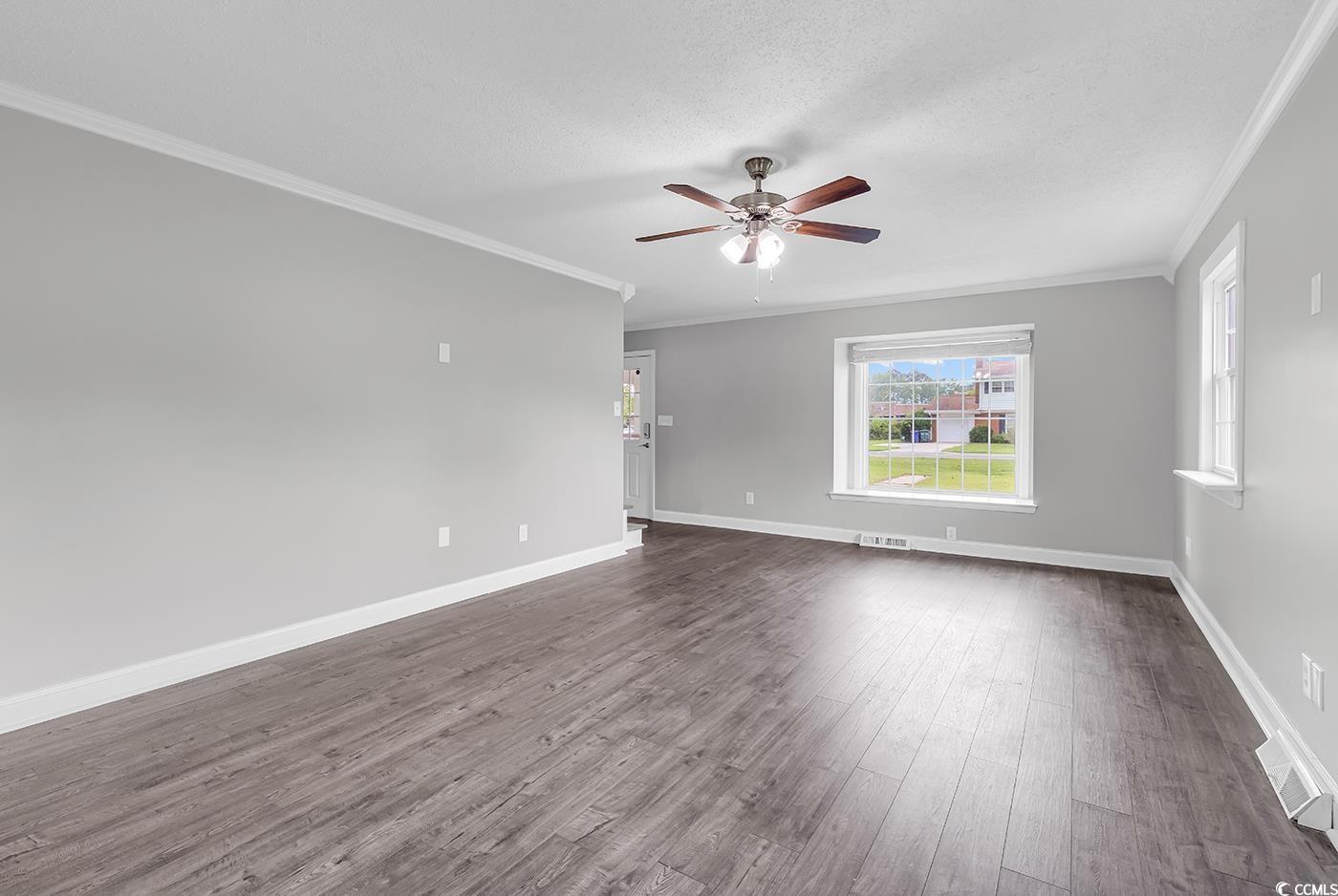 3307 Longwood Ln. Property Photo 6