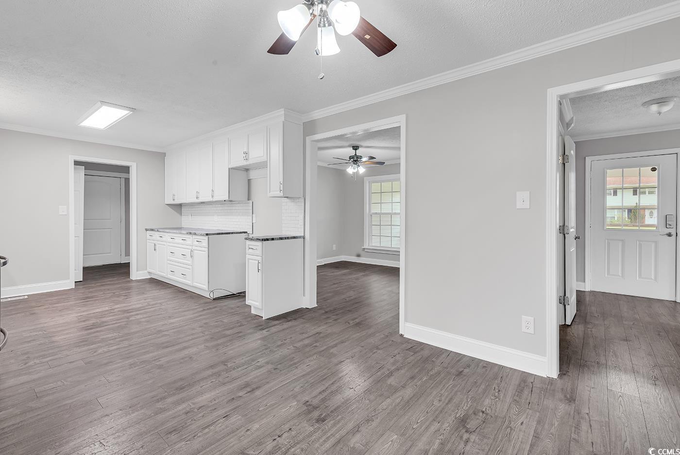 3307 Longwood Ln. Property Photo 11