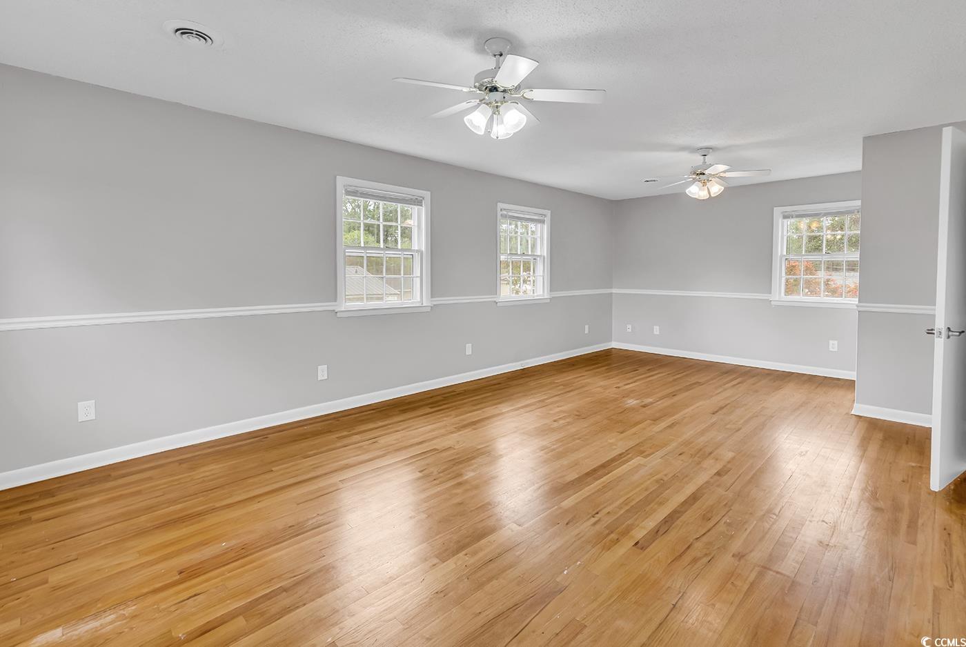 3307 Longwood Ln. Property Photo 21