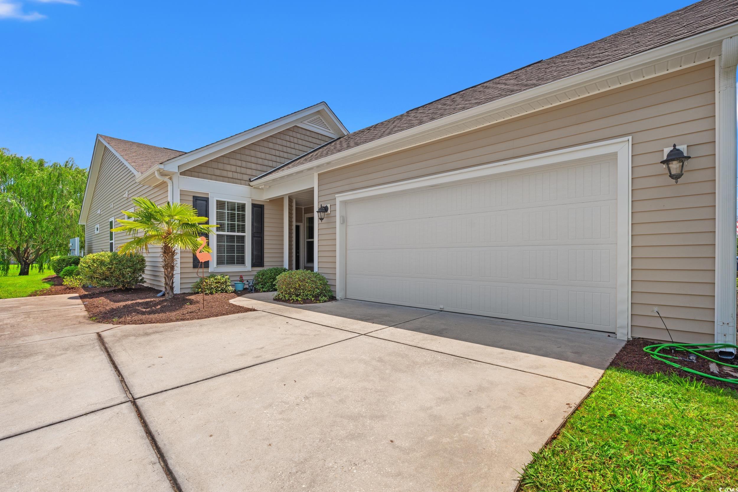 1590 Palmina Loop Property Photo 1