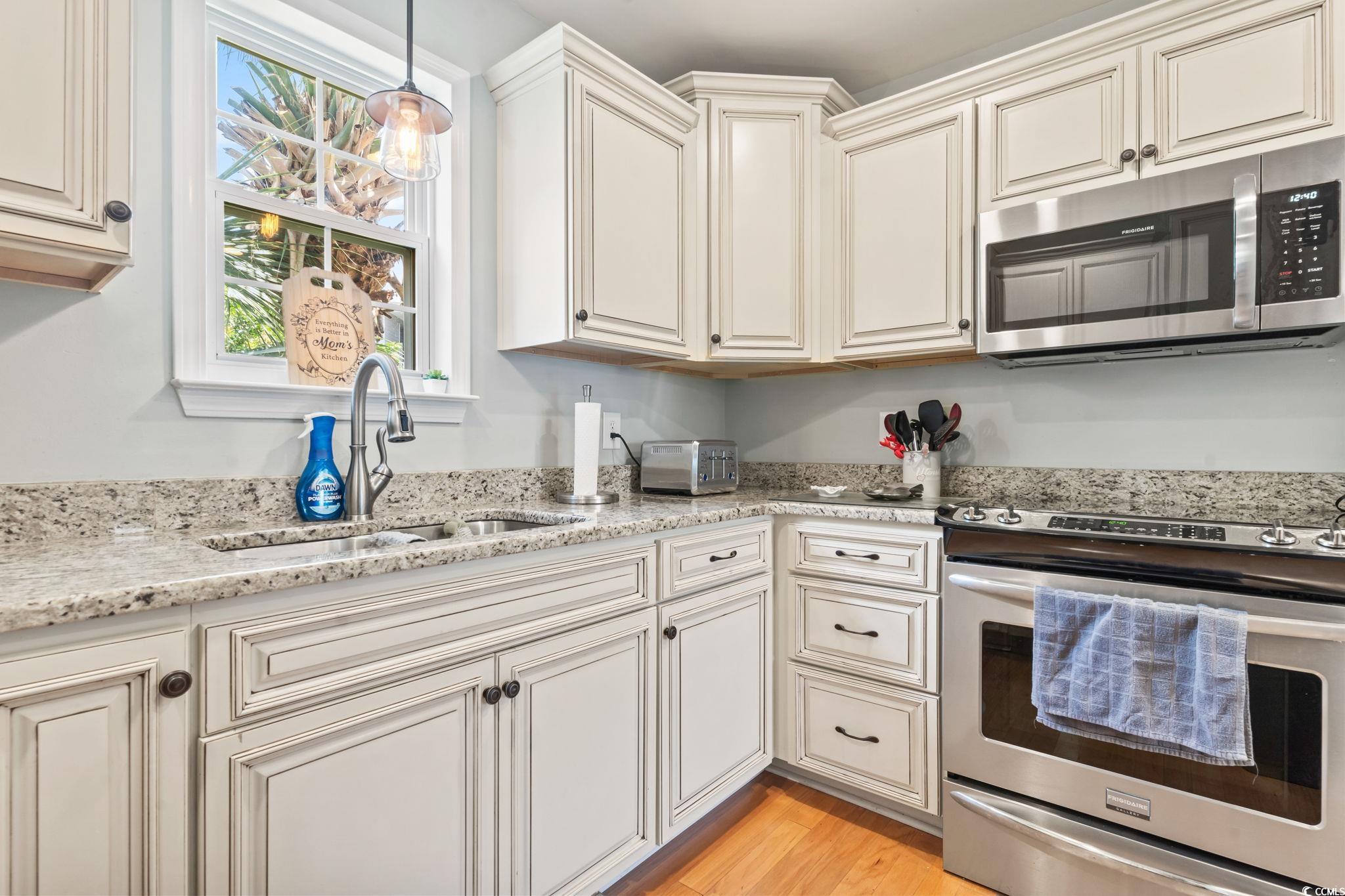 208 Millwood Dr. Property Photo 16