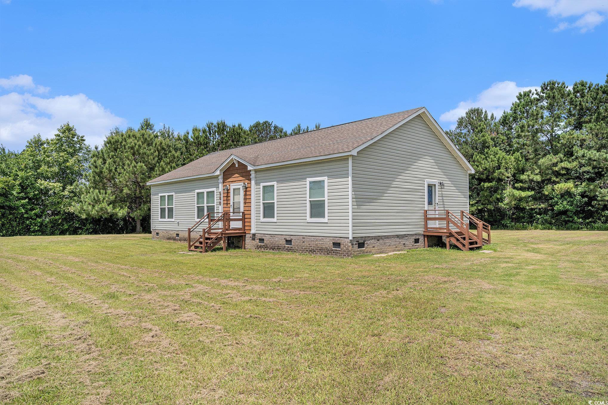 580 Circle M Rd. Property Photo 4