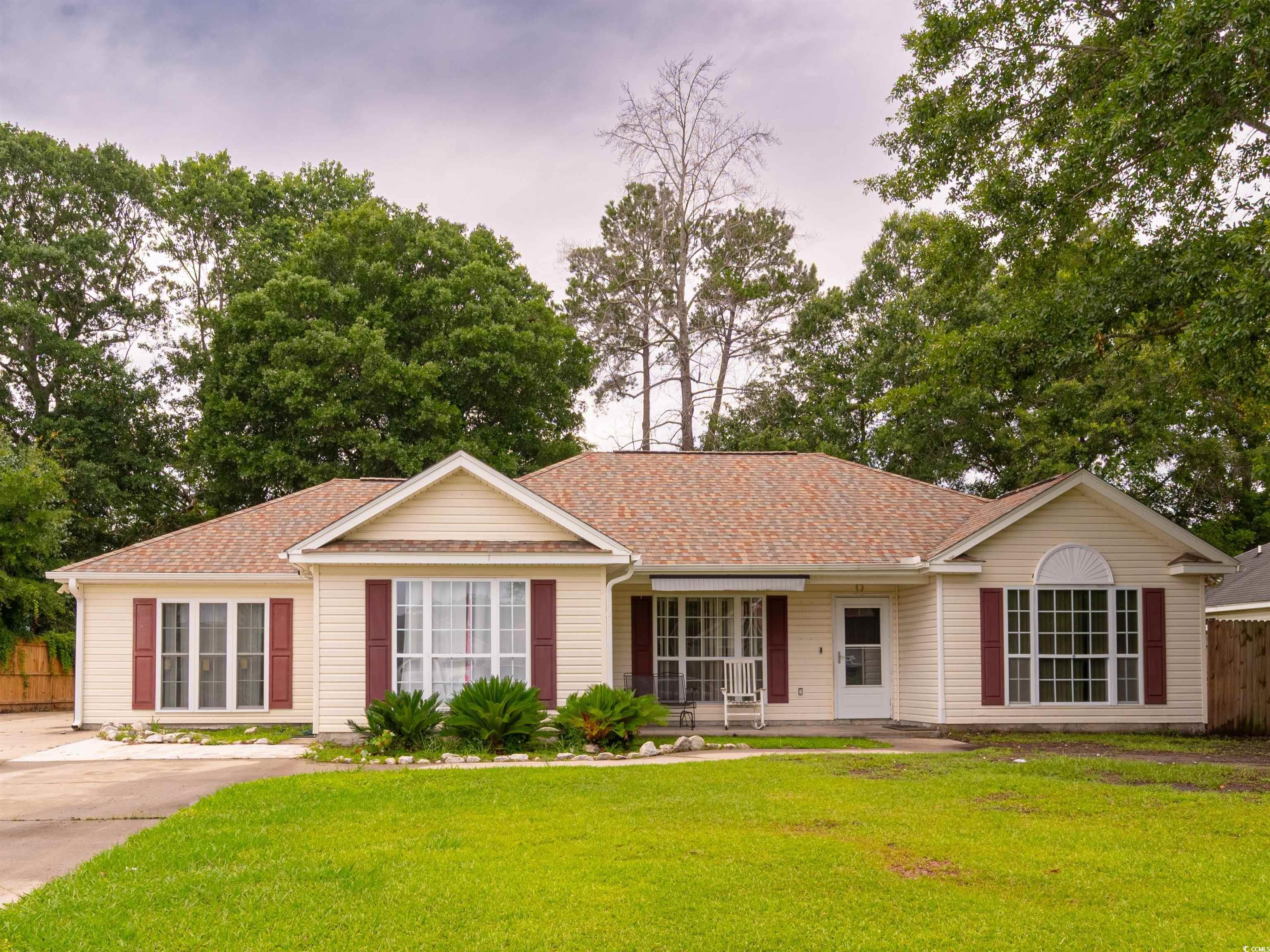 6936 Woodhaven Dr.