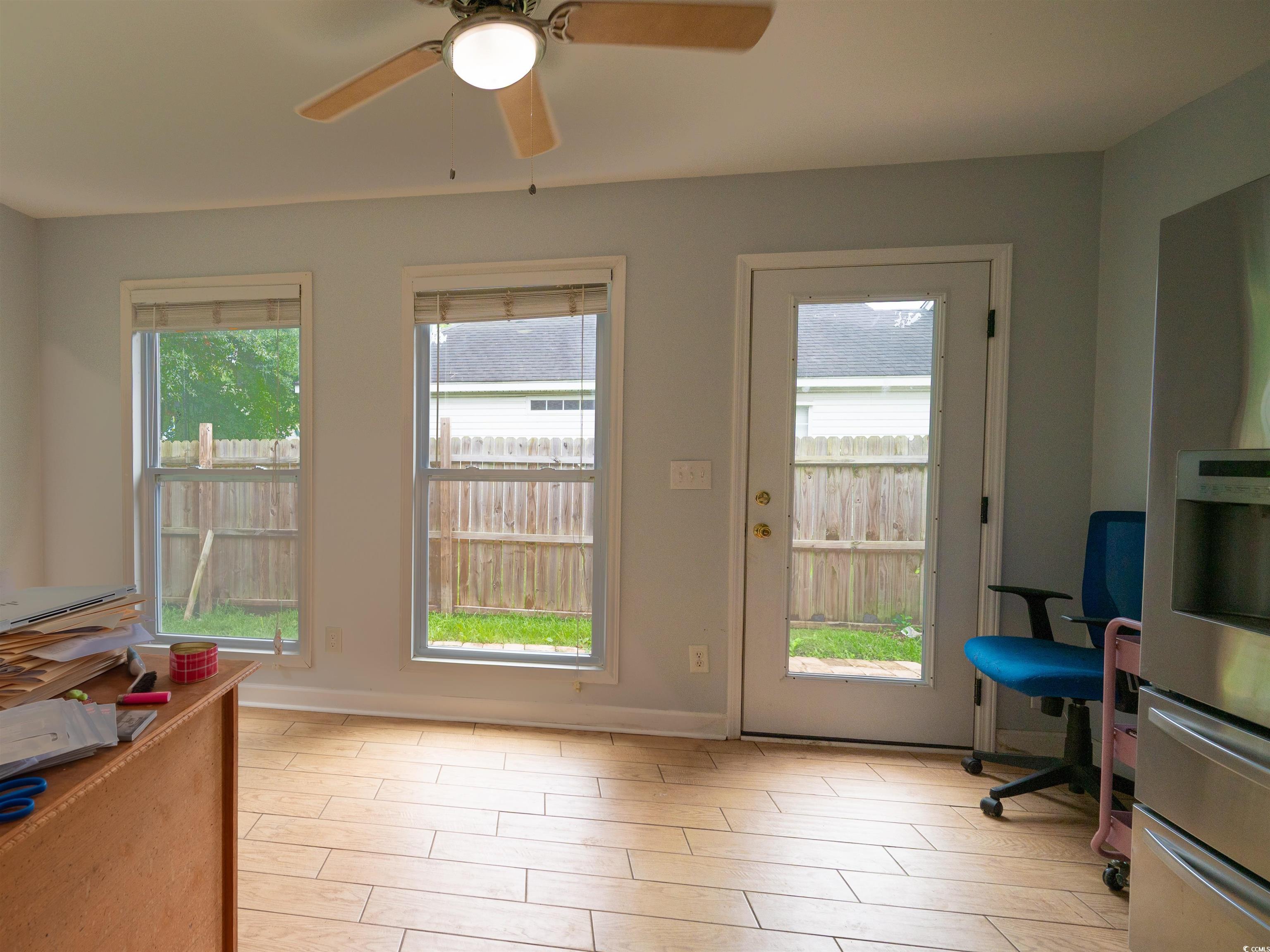 6936 Woodhaven Dr. Property Photo 7