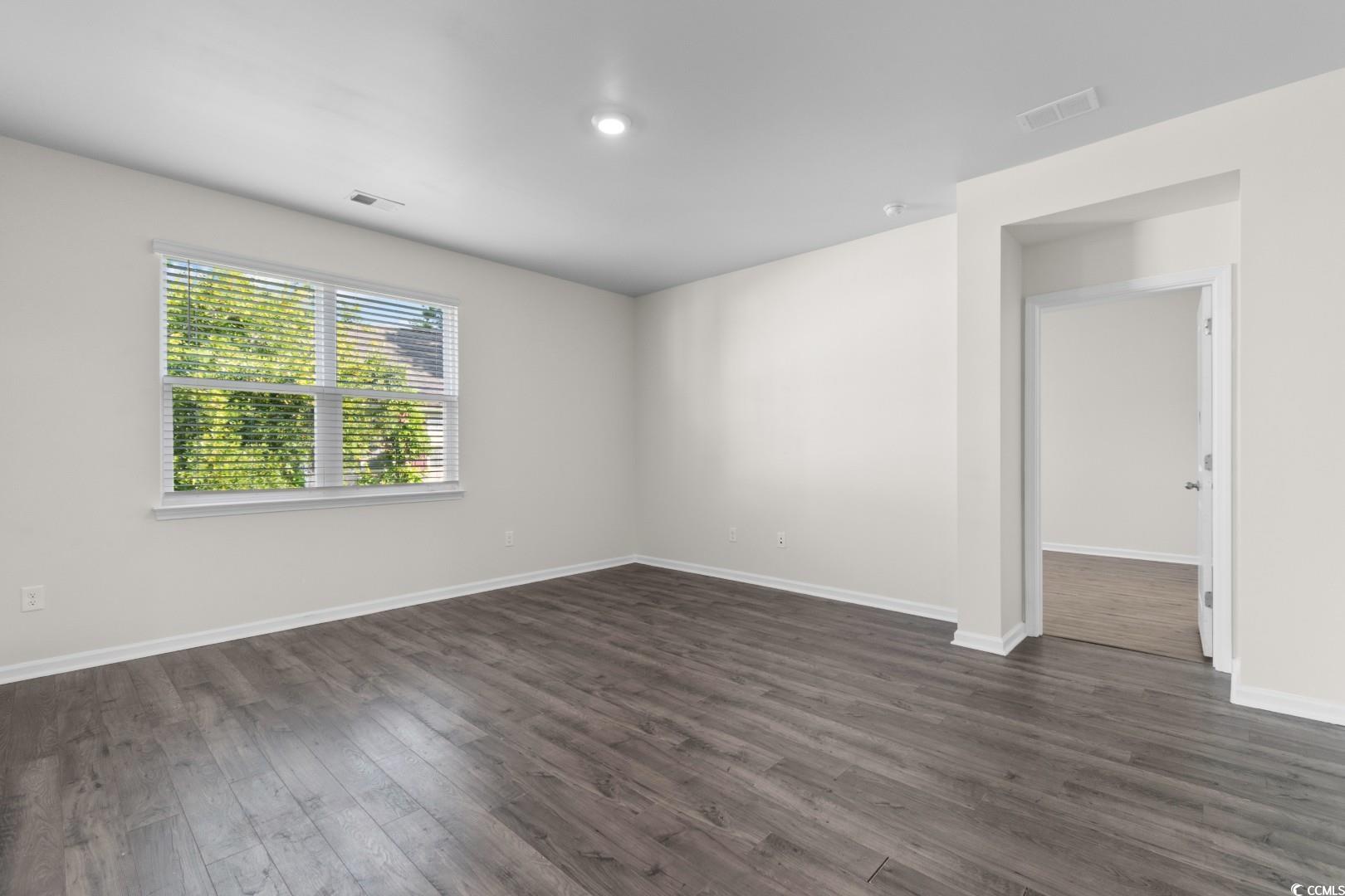 1128 Sennema Circle Property Photo 13
