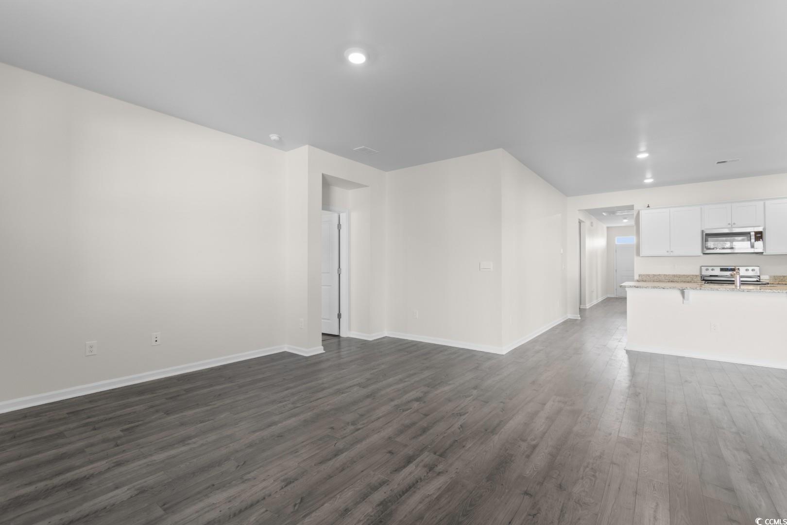 1128 Sennema Circle Property Photo 16