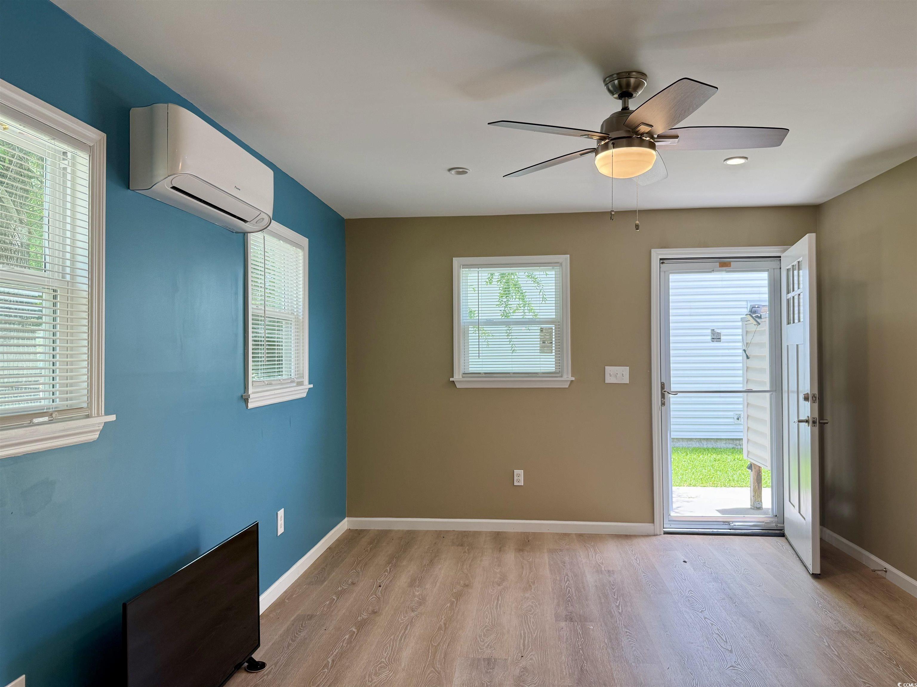 233 Melody Gardens Dr. Property Photo 7