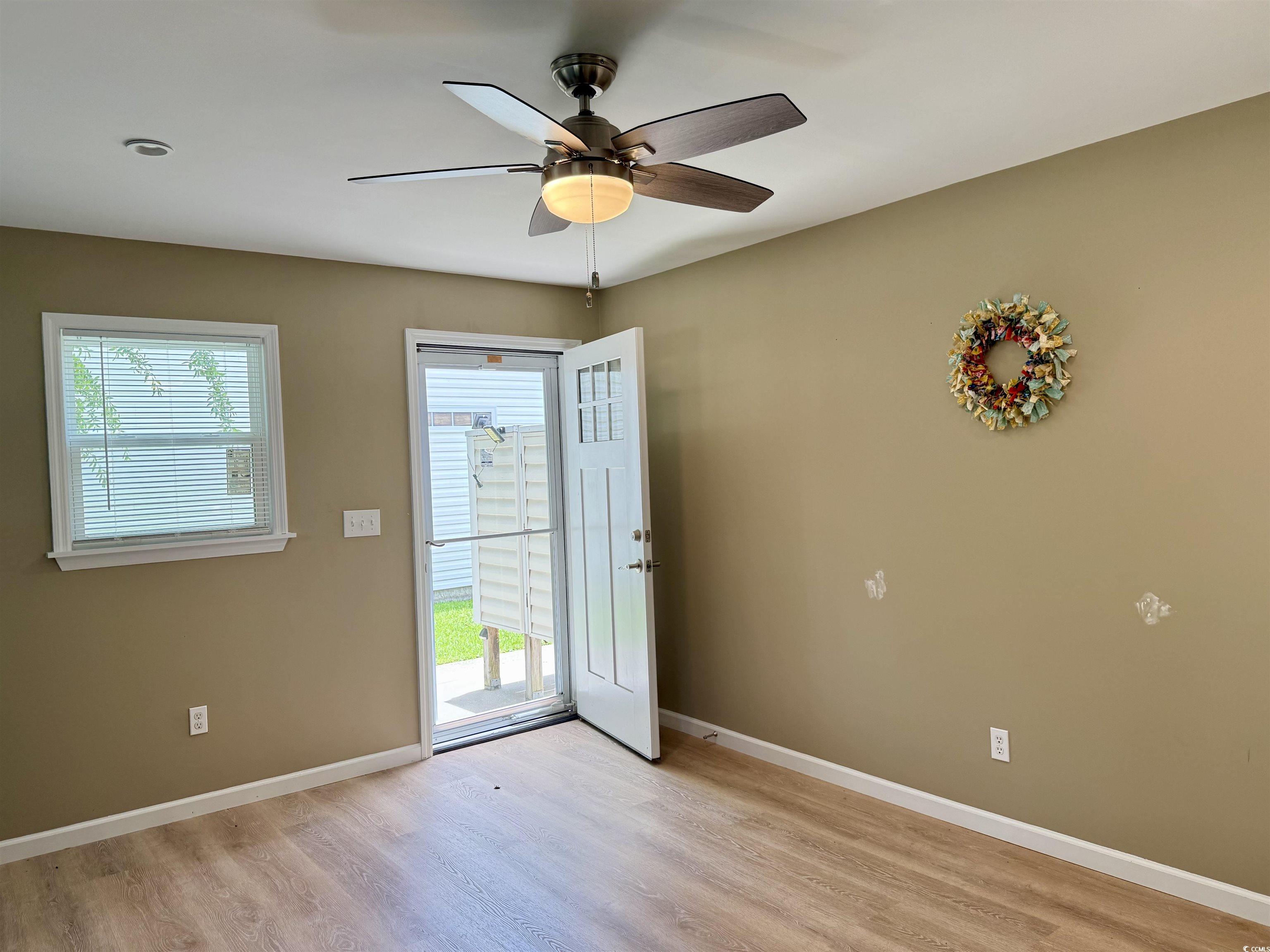 233 Melody Gardens Dr. Property Photo 8