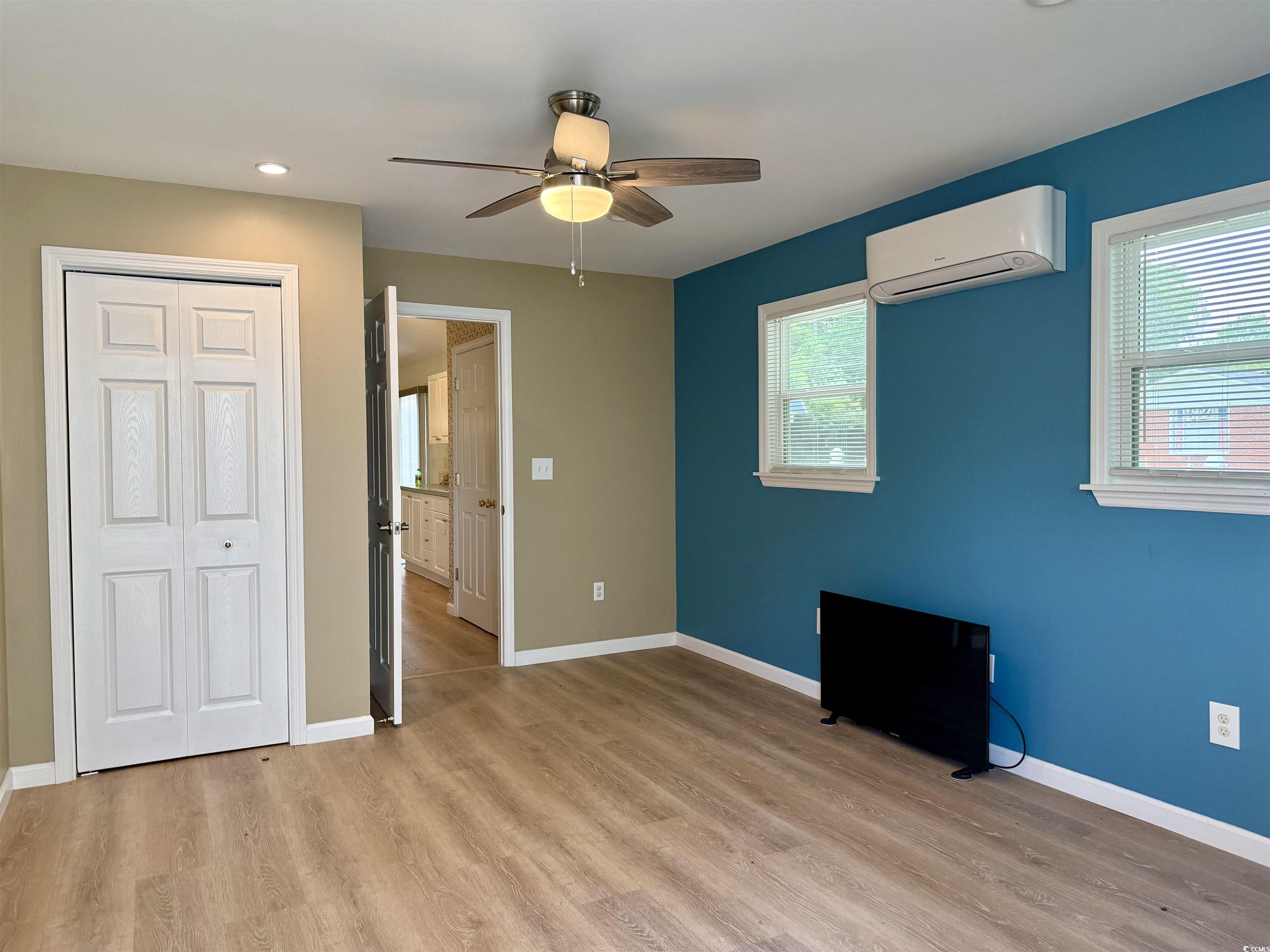 233 Melody Gardens Dr. Property Photo 9