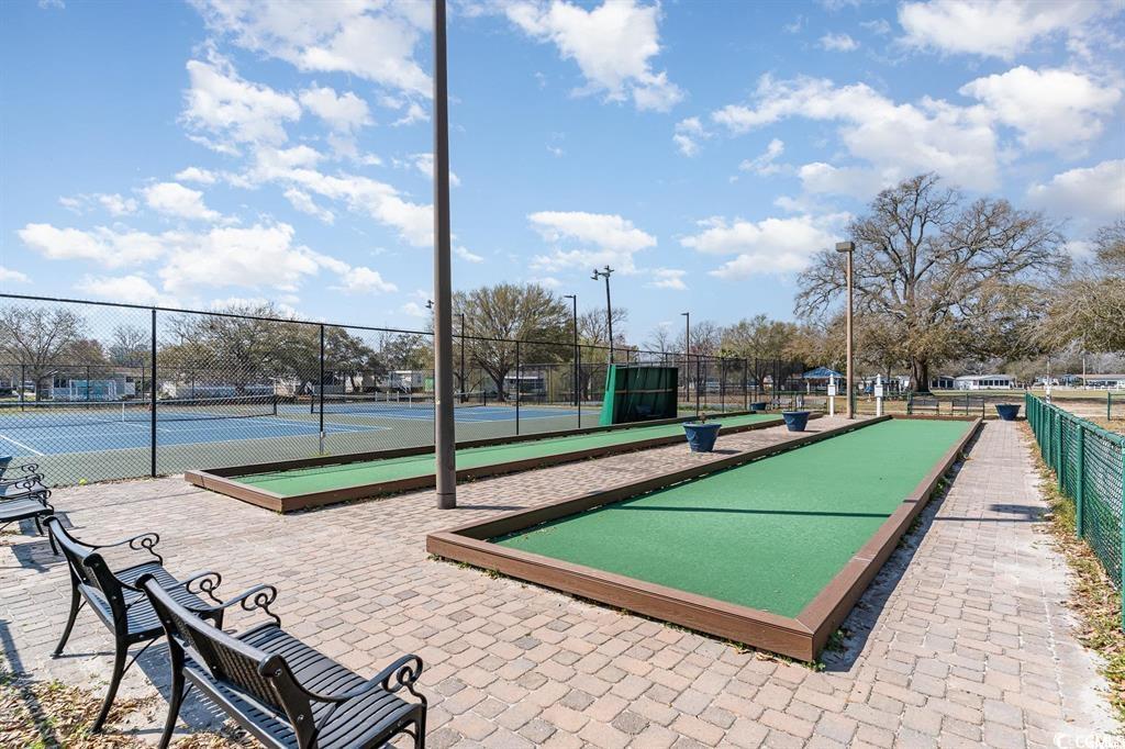 233 Melody Gardens Dr. Property Photo 31