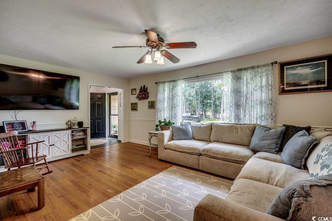 4189 Schoolhouse Circle Property Photo 8