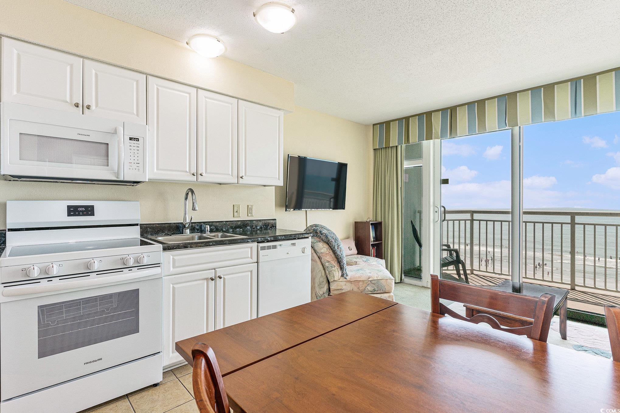2501 S Ocean Blvd. Property Photo 4