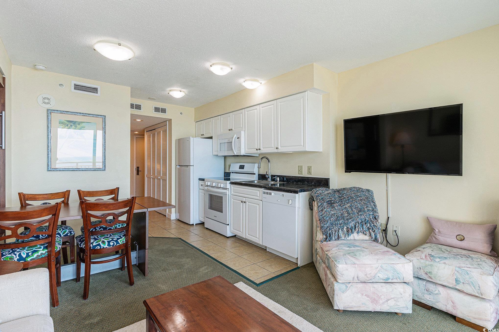 2501 S Ocean Blvd. Property Photo 9
