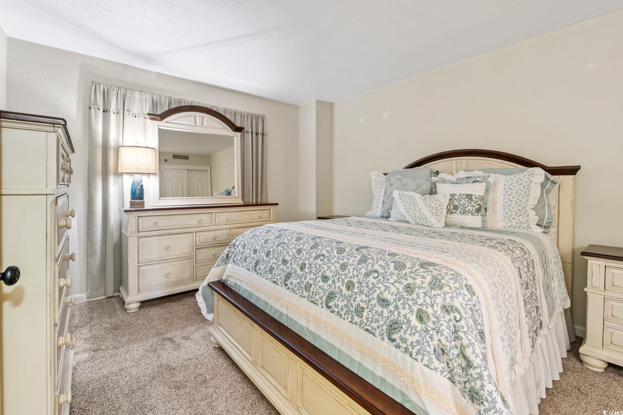 5523 North Ocean Blvd. Property Photo 5