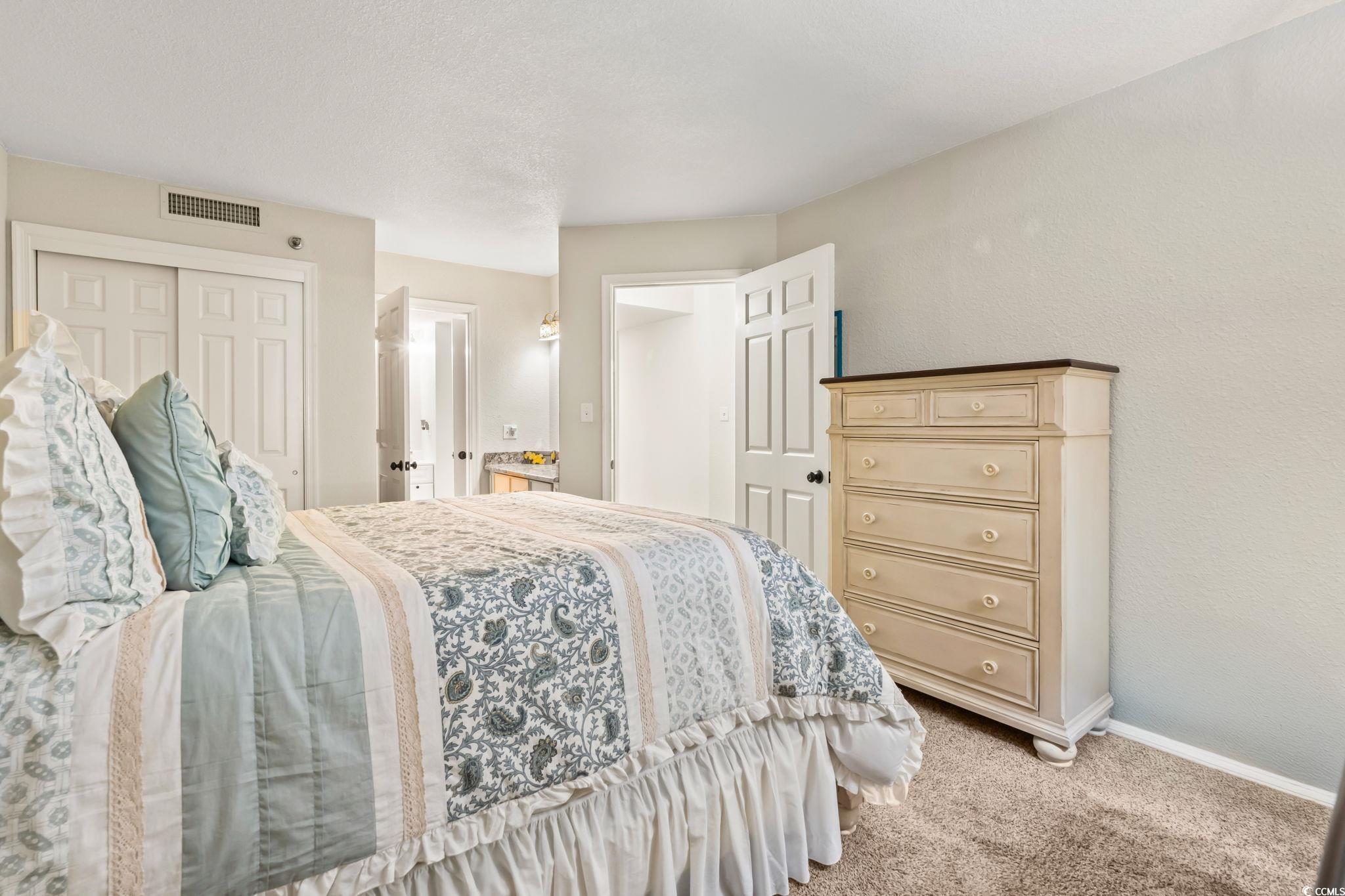 5523 North Ocean Blvd. Property Photo 8