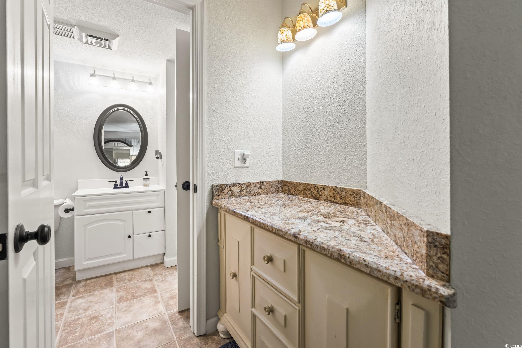 5523 North Ocean Blvd. Property Photo 22