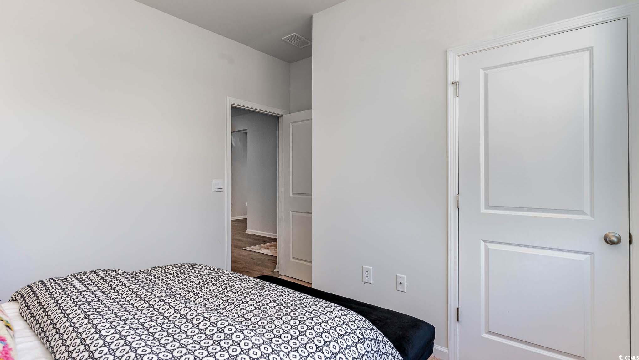 422 Glade Ct. Property Photo 16