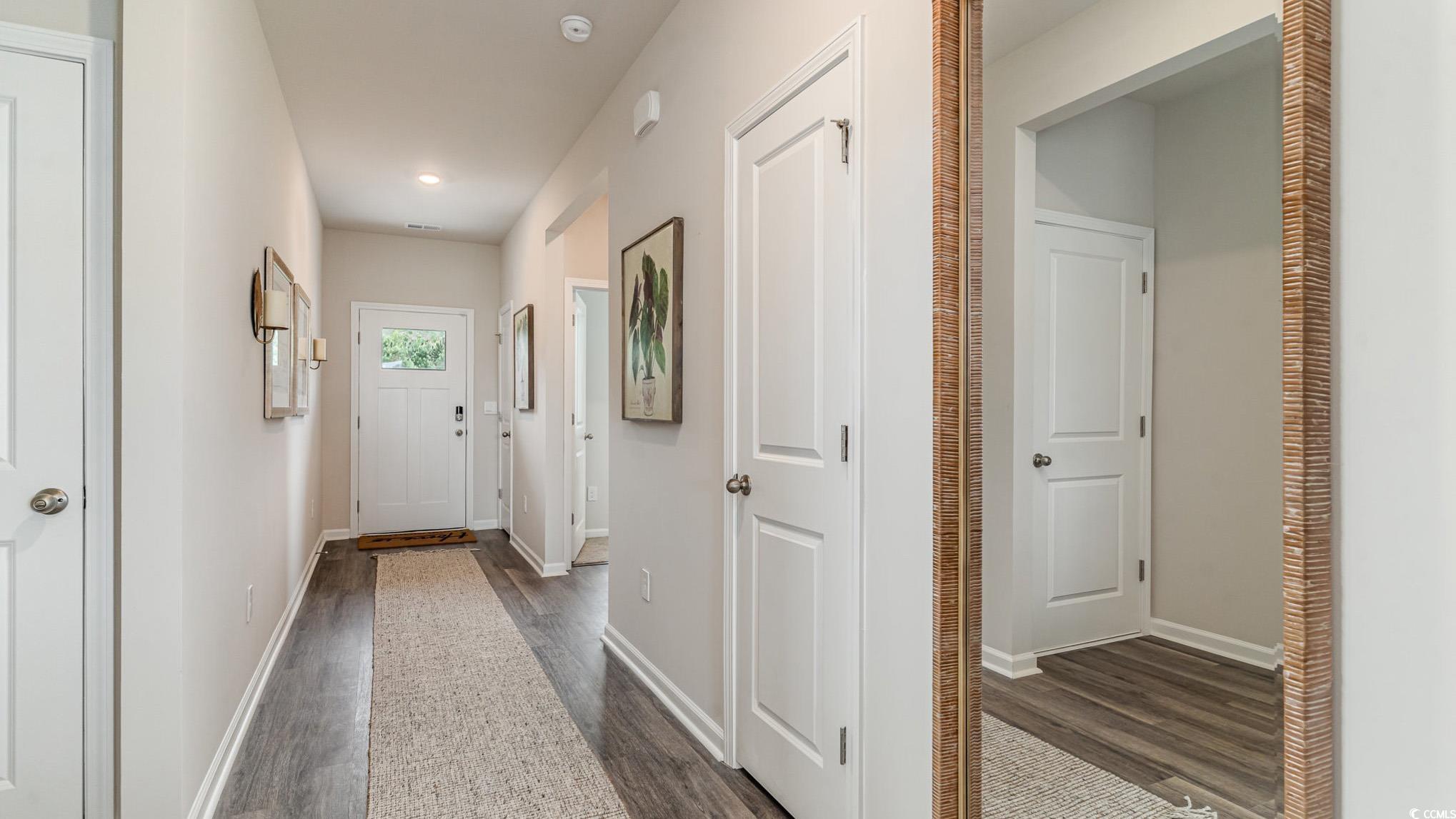 7447 Meadow Walk Loop Property Photo 4