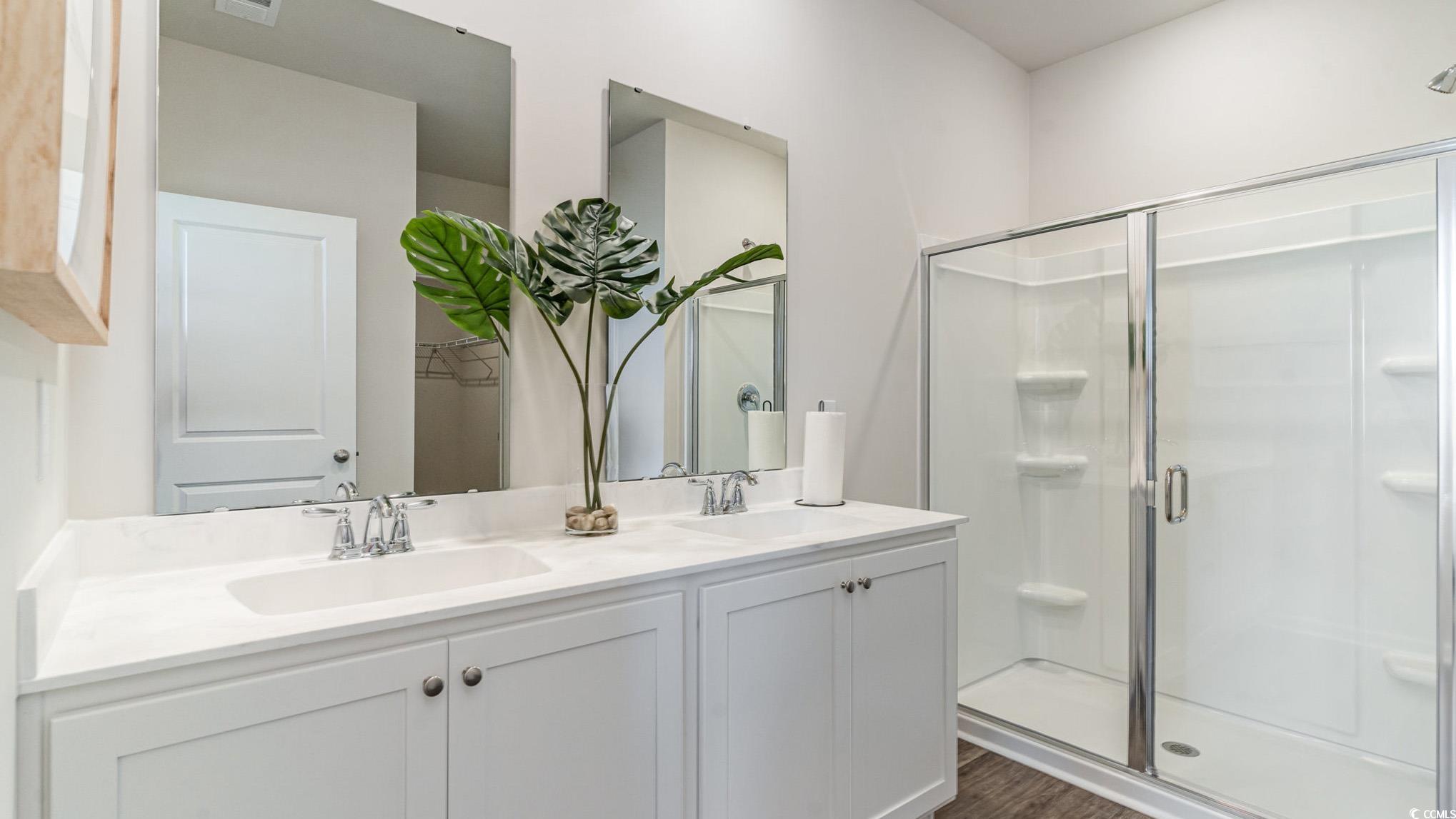 7447 Meadow Walk Loop Property Photo 18