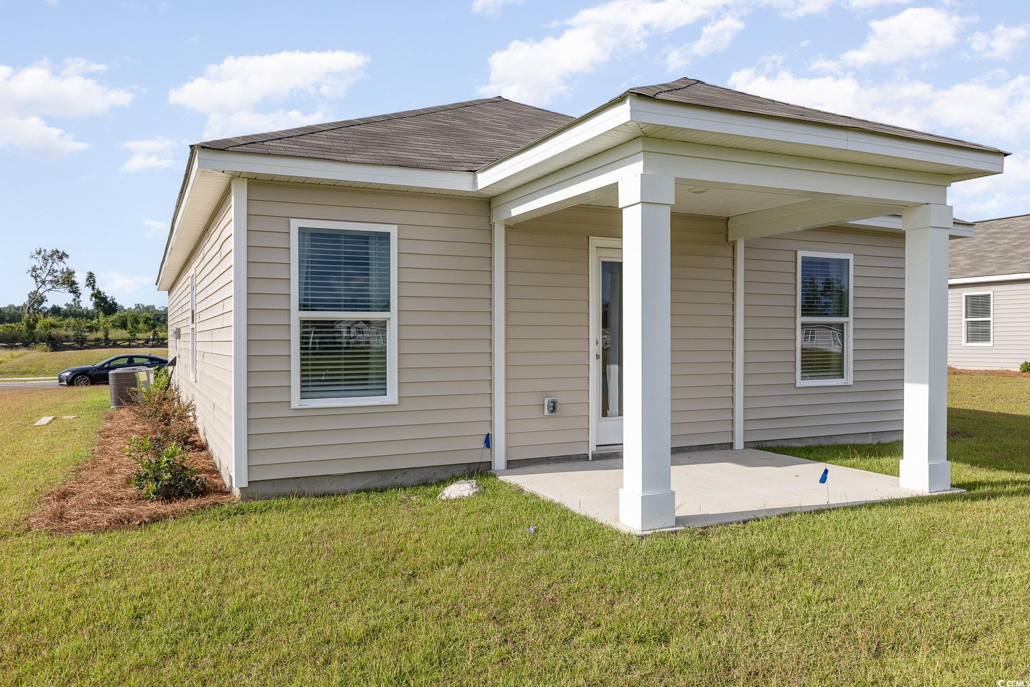 866 Farmers Passage Loop Property Photo 24