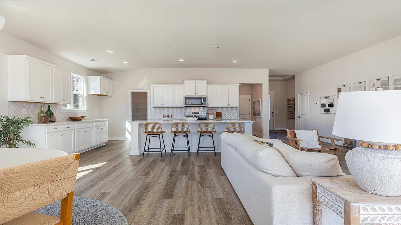 7135 Shooting Star Way Property Photo 14