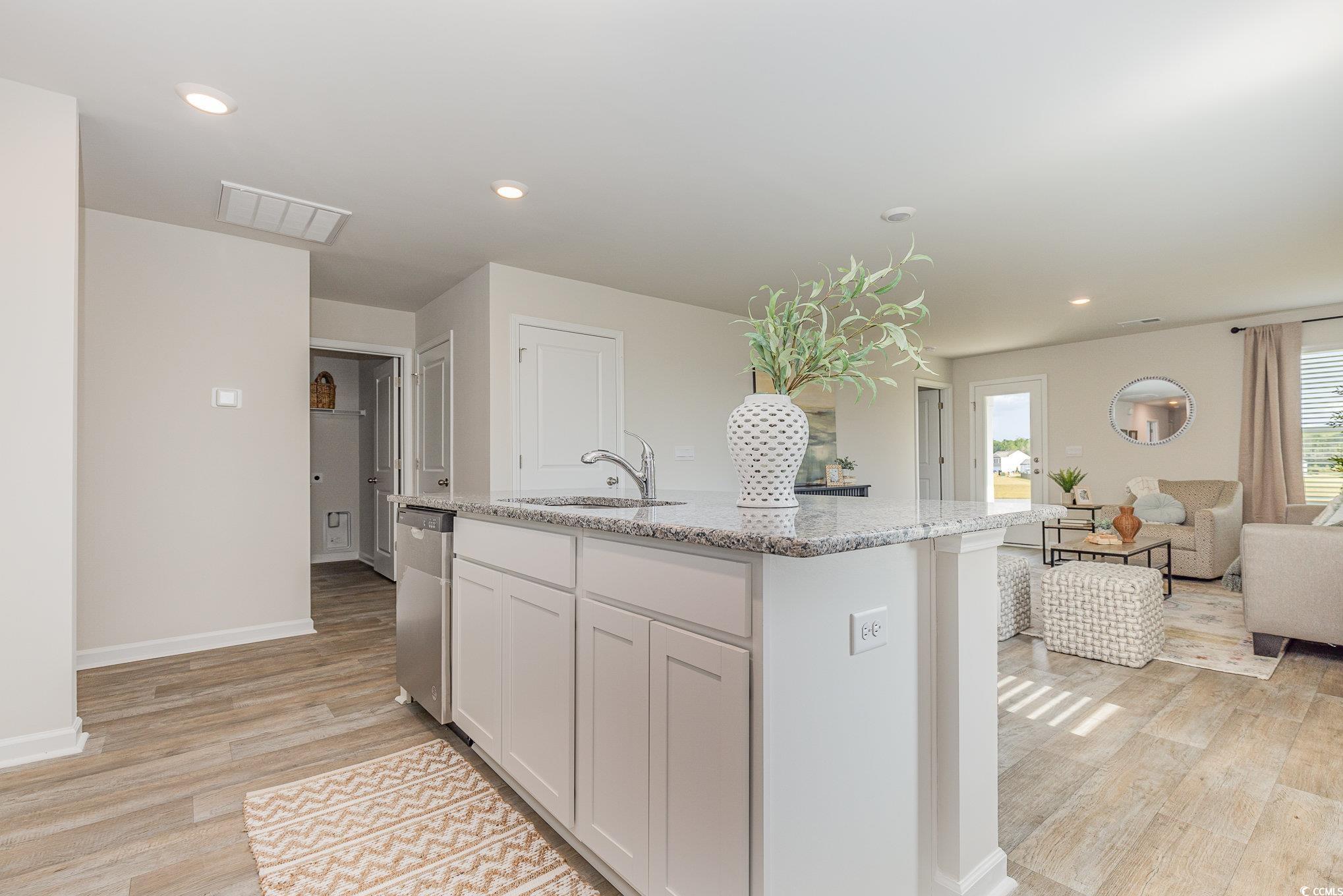 394 Acosta Circle Property Photo 11