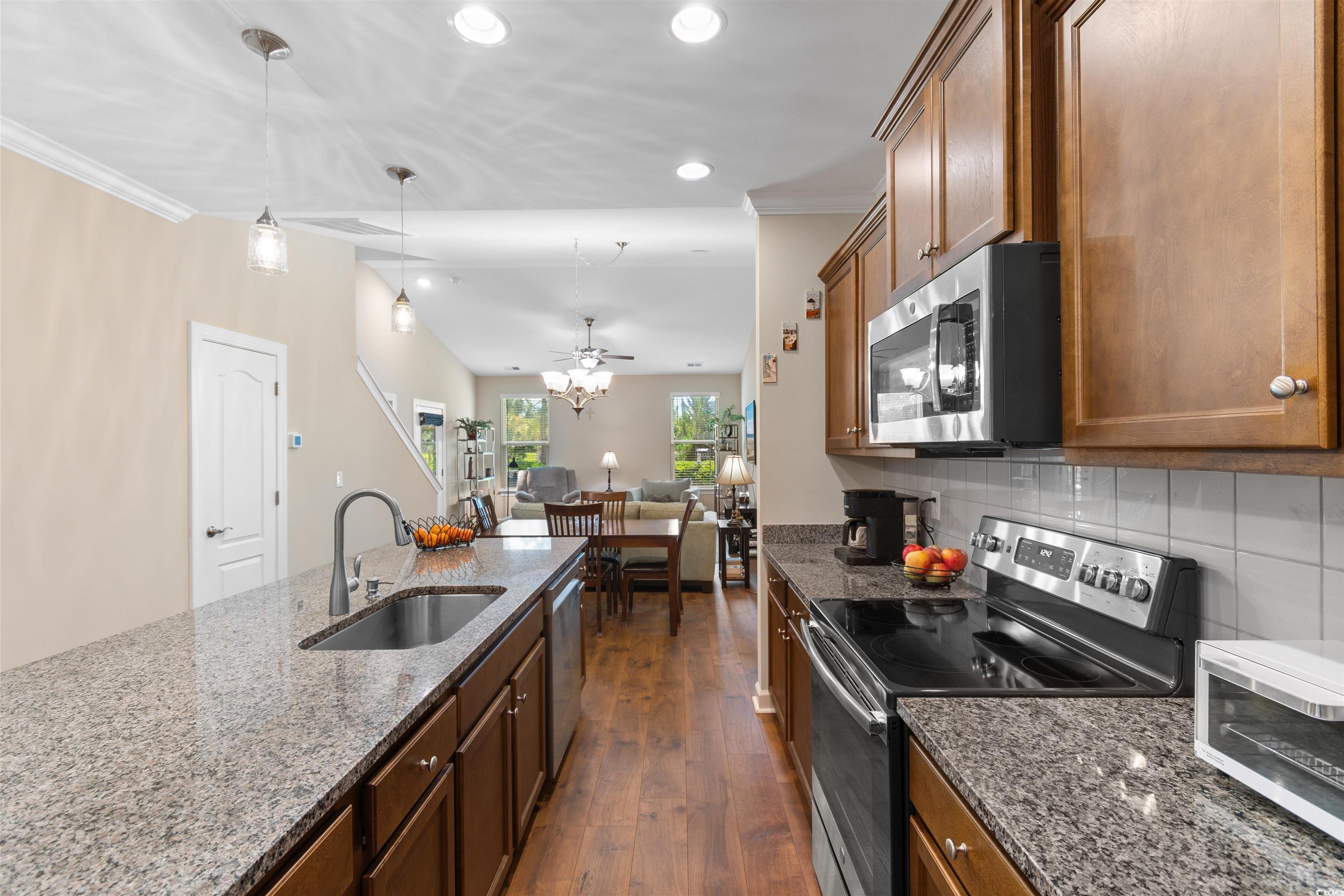 413 Goldenrod Circle Property Photo 12