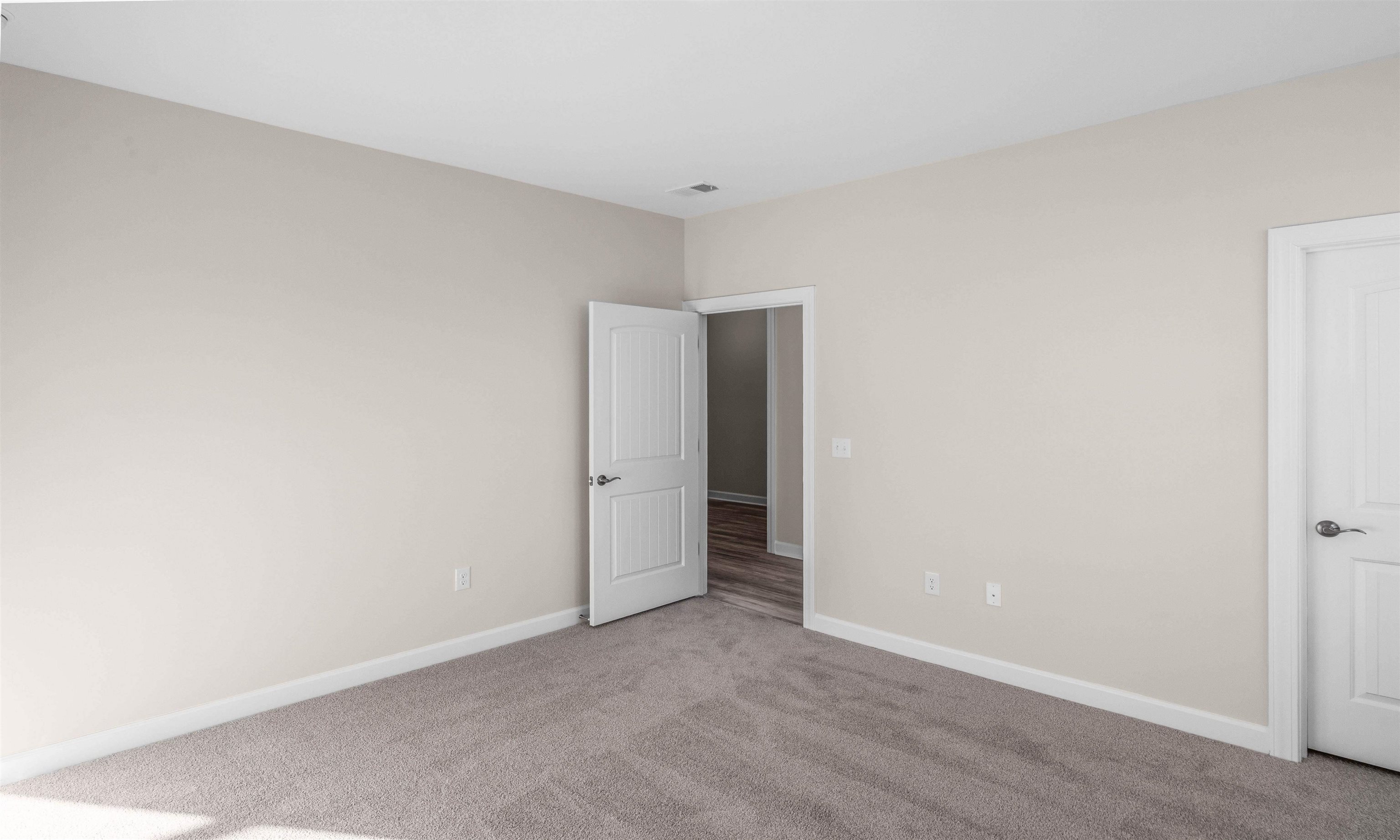 1238 Halter Pl. Property Photo 6