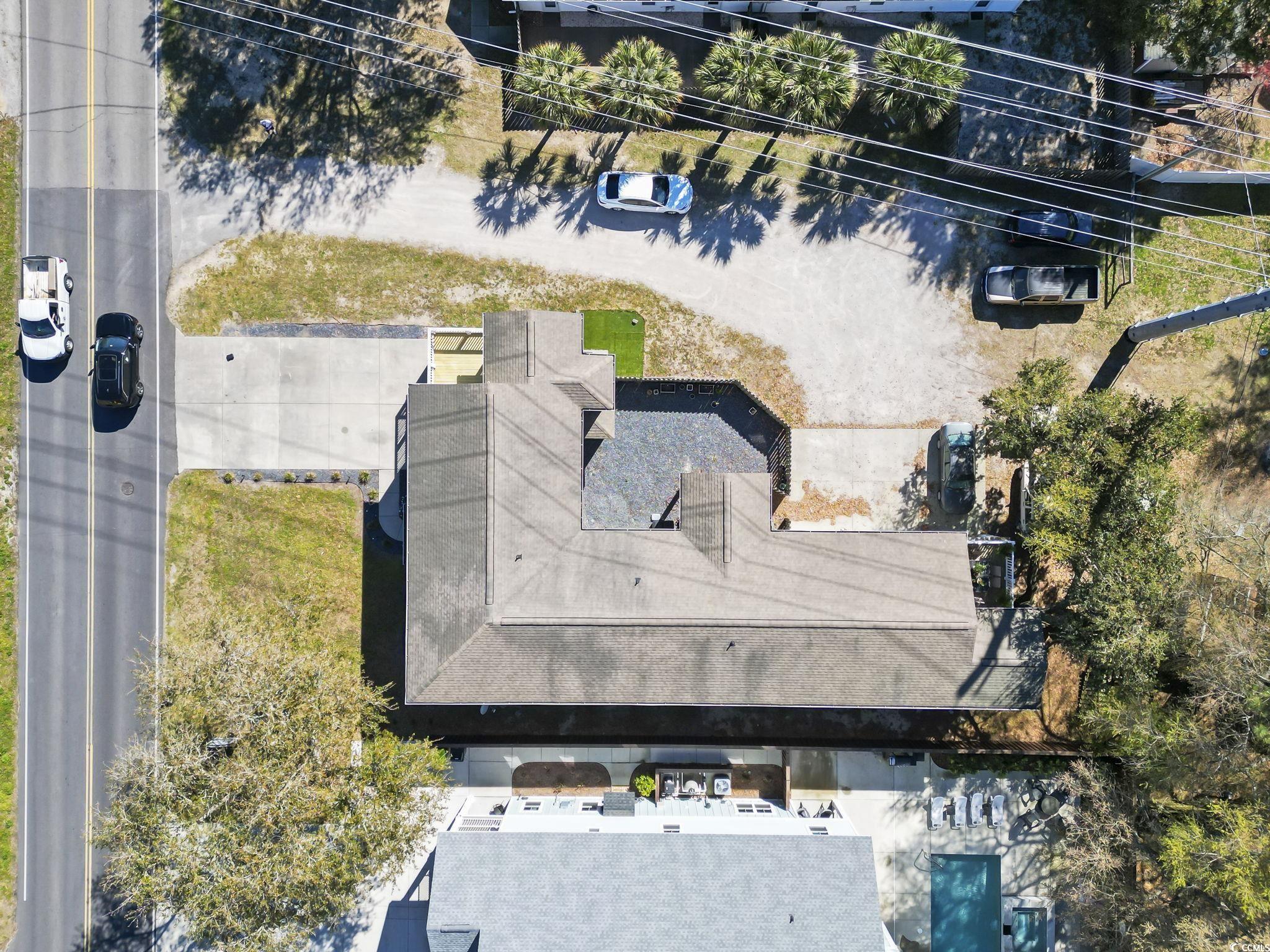 567 Sunnyside Ave. Property Photo 4