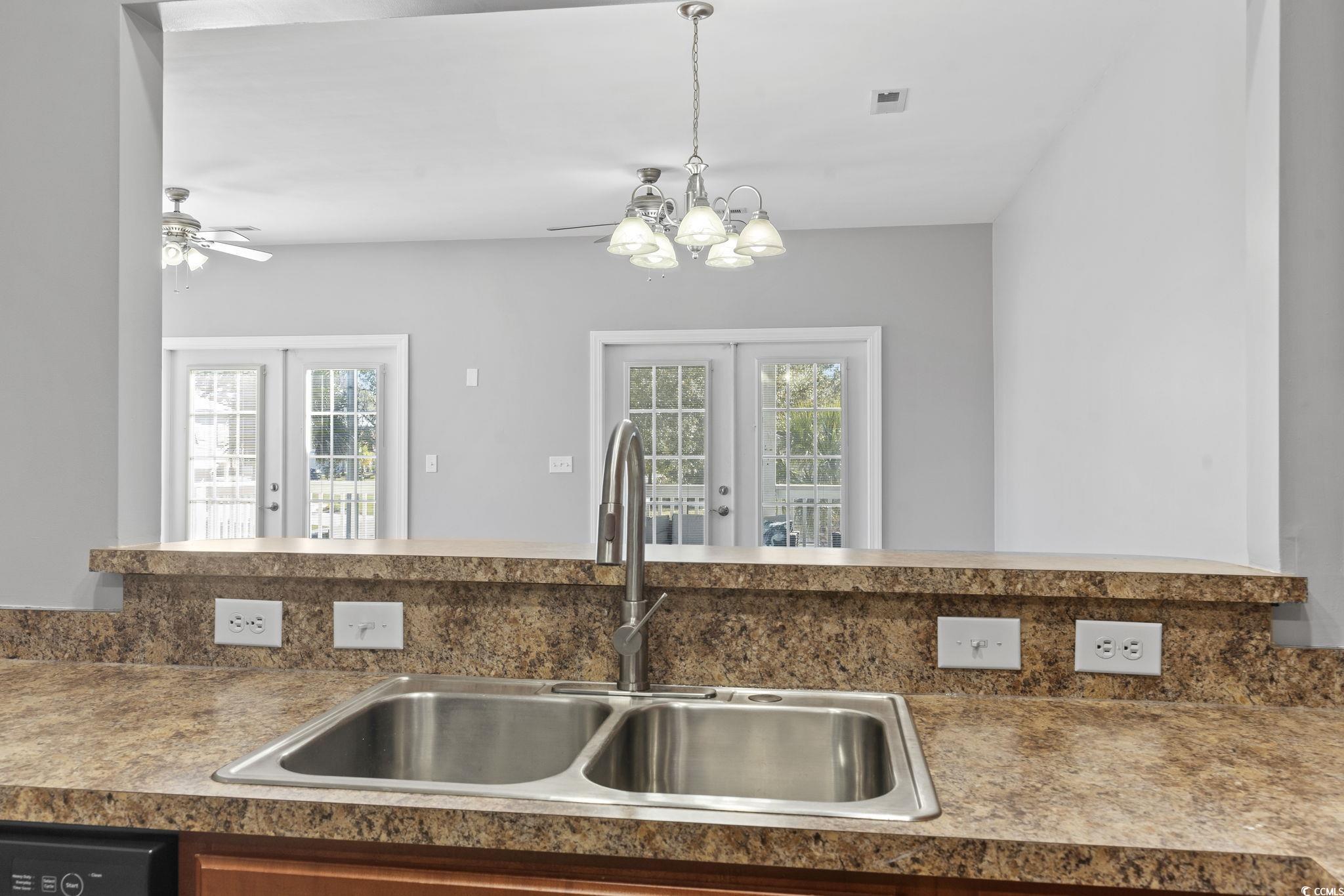 567 Sunnyside Ave. Property Photo 28
