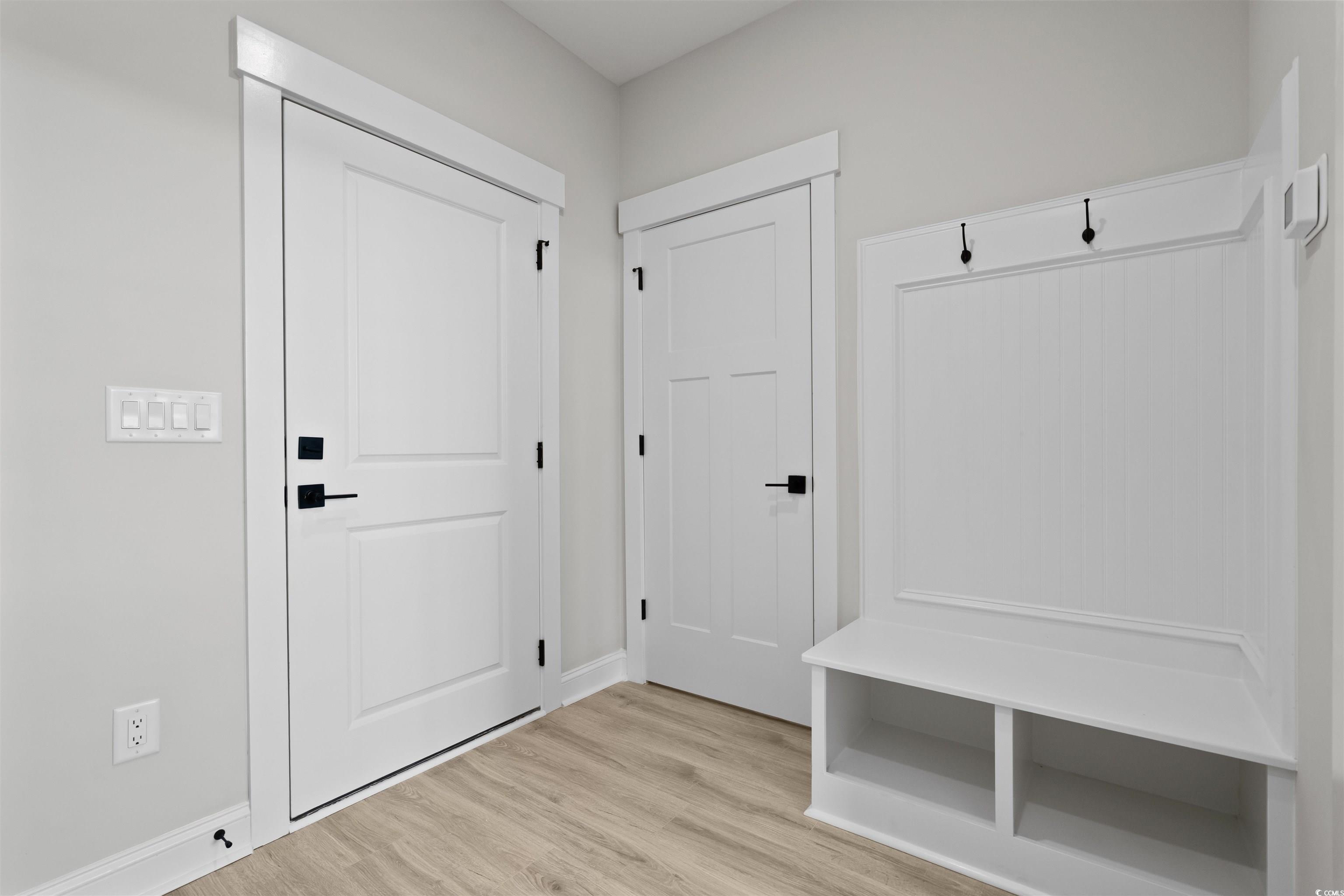 8461 Waltzing Waves Ct. Property Photo 7