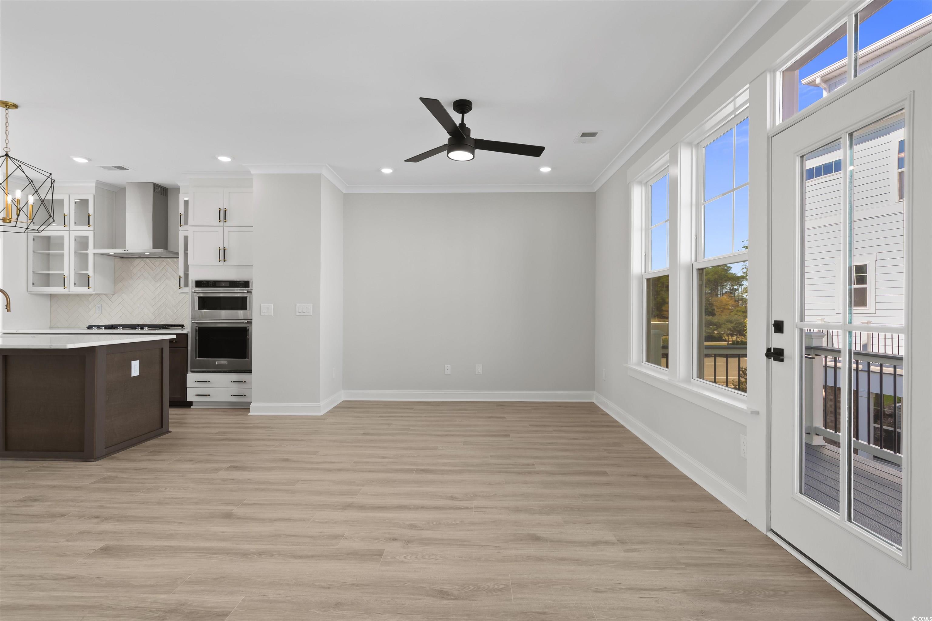 8461 Waltzing Waves Ct. Property Photo 17